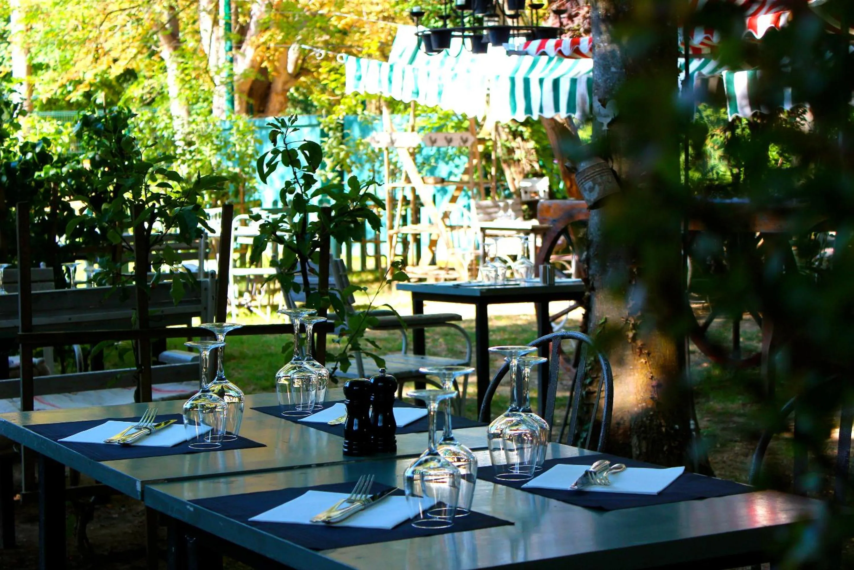 Property building in LE FRUIT DEFENDU