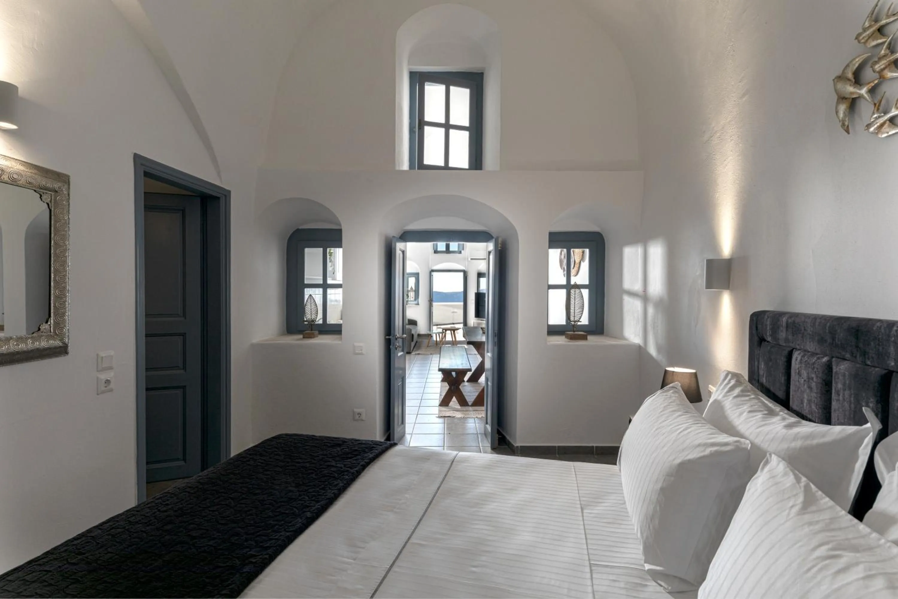 Bed in Caldera Senses