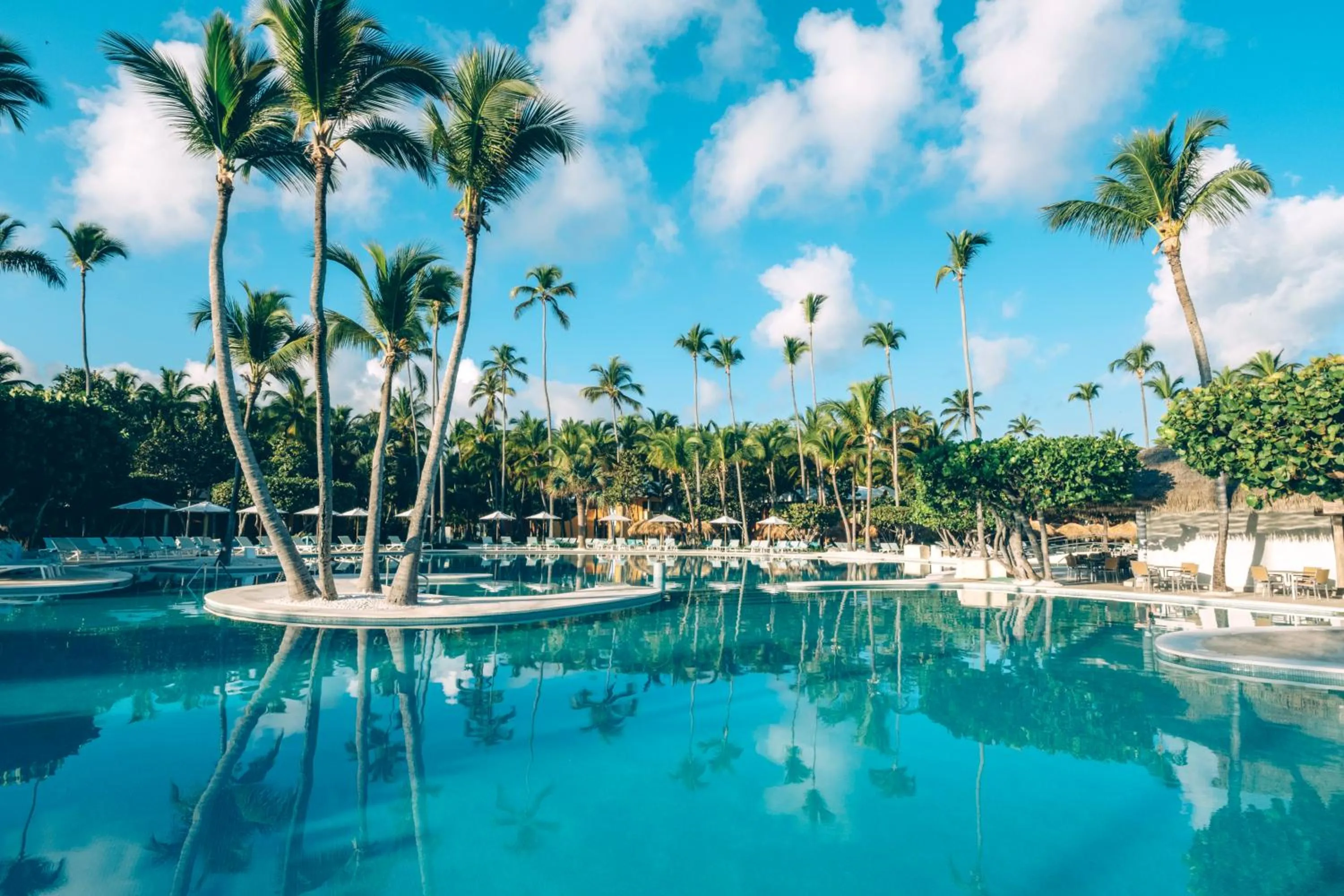 Swimming pool in Iberostar Selection Bavaro Suites - All Inclusive