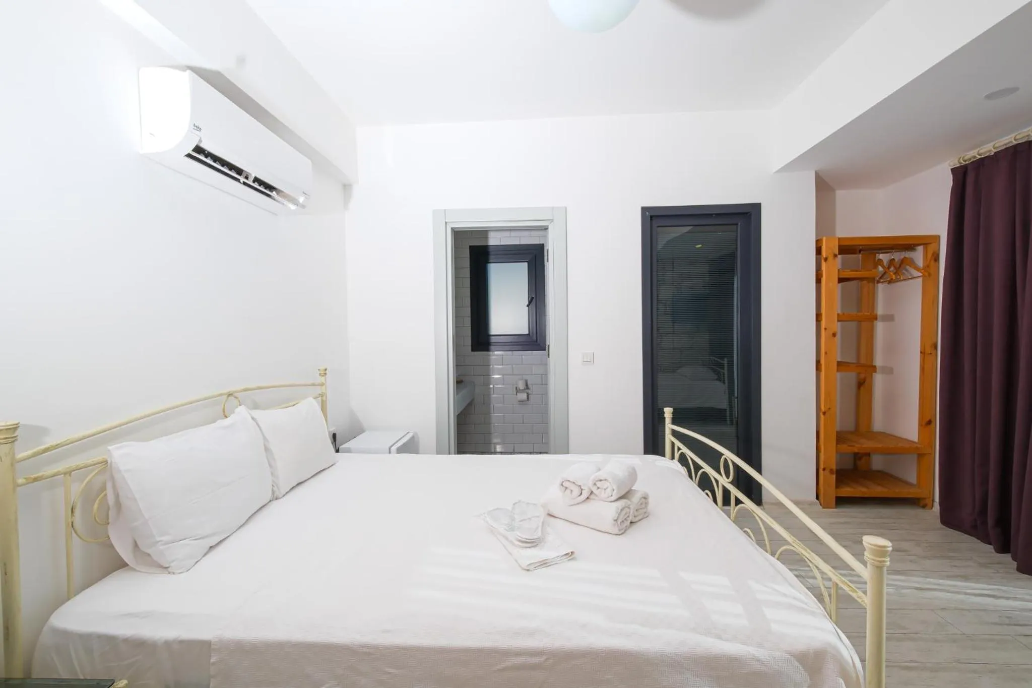 Bed in Kybele Alaçatı