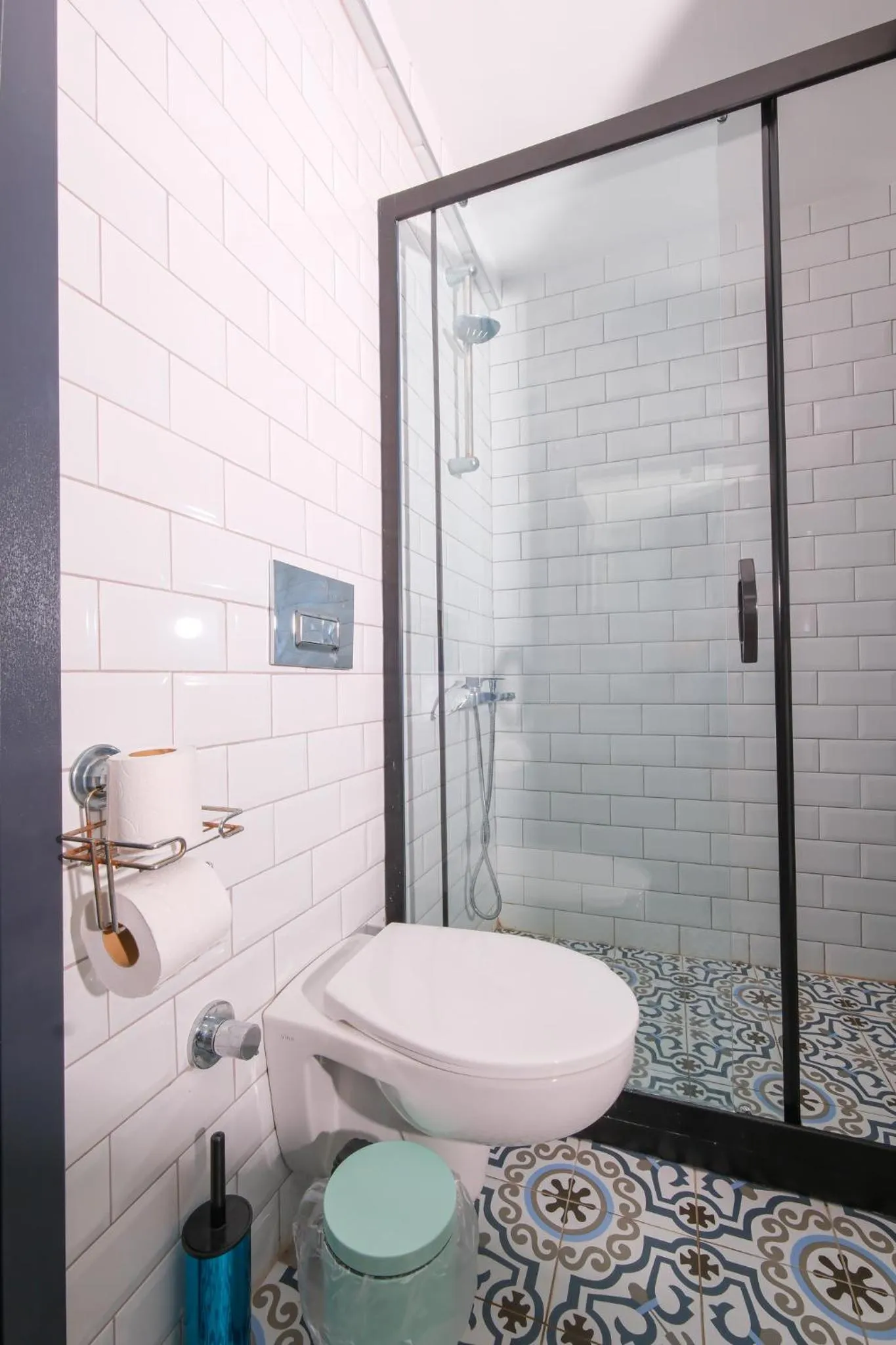 Shower in Kybele Alaçatı