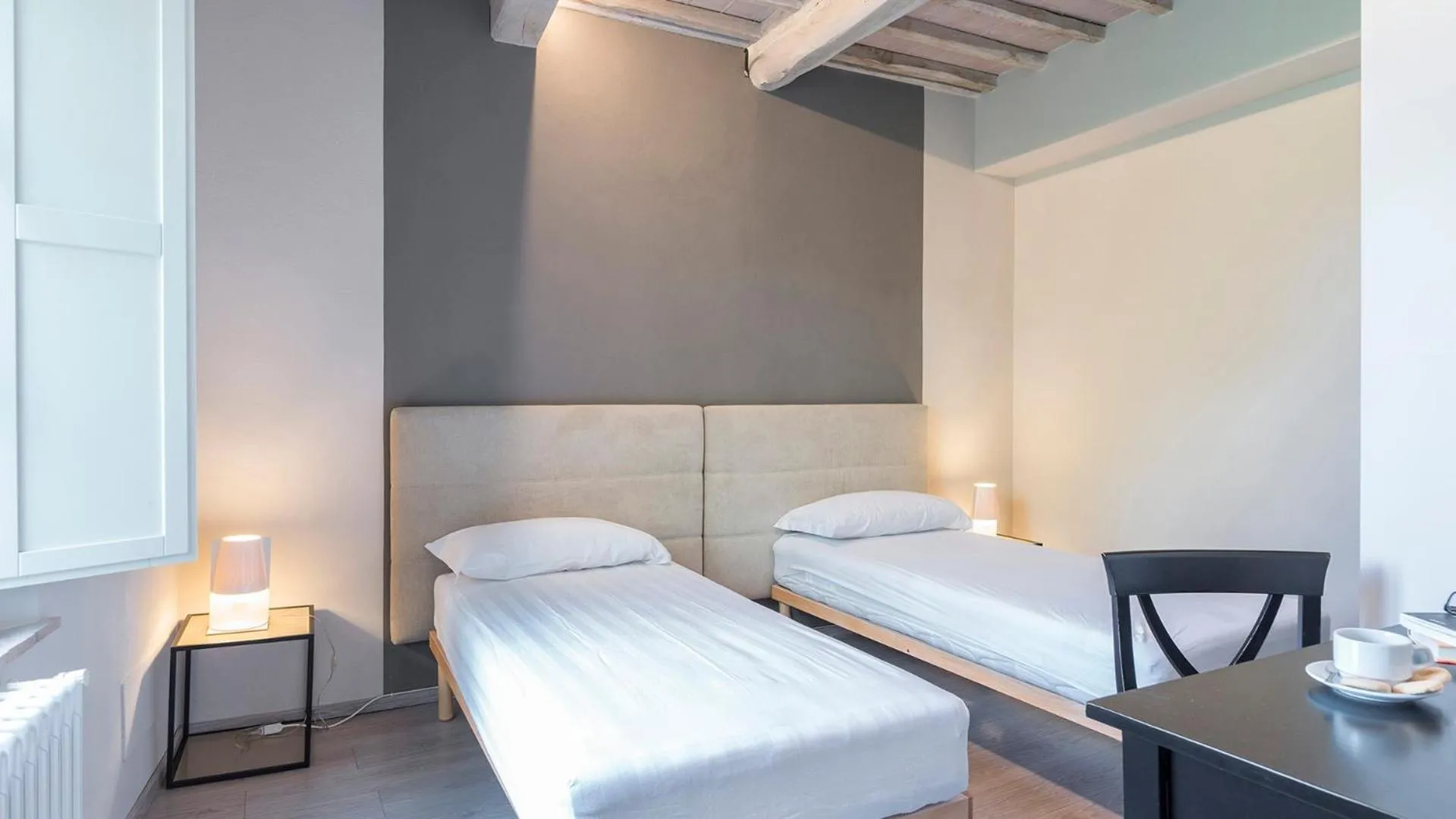 Other, Bed in Finestra Su Siena 16, Emma Villas