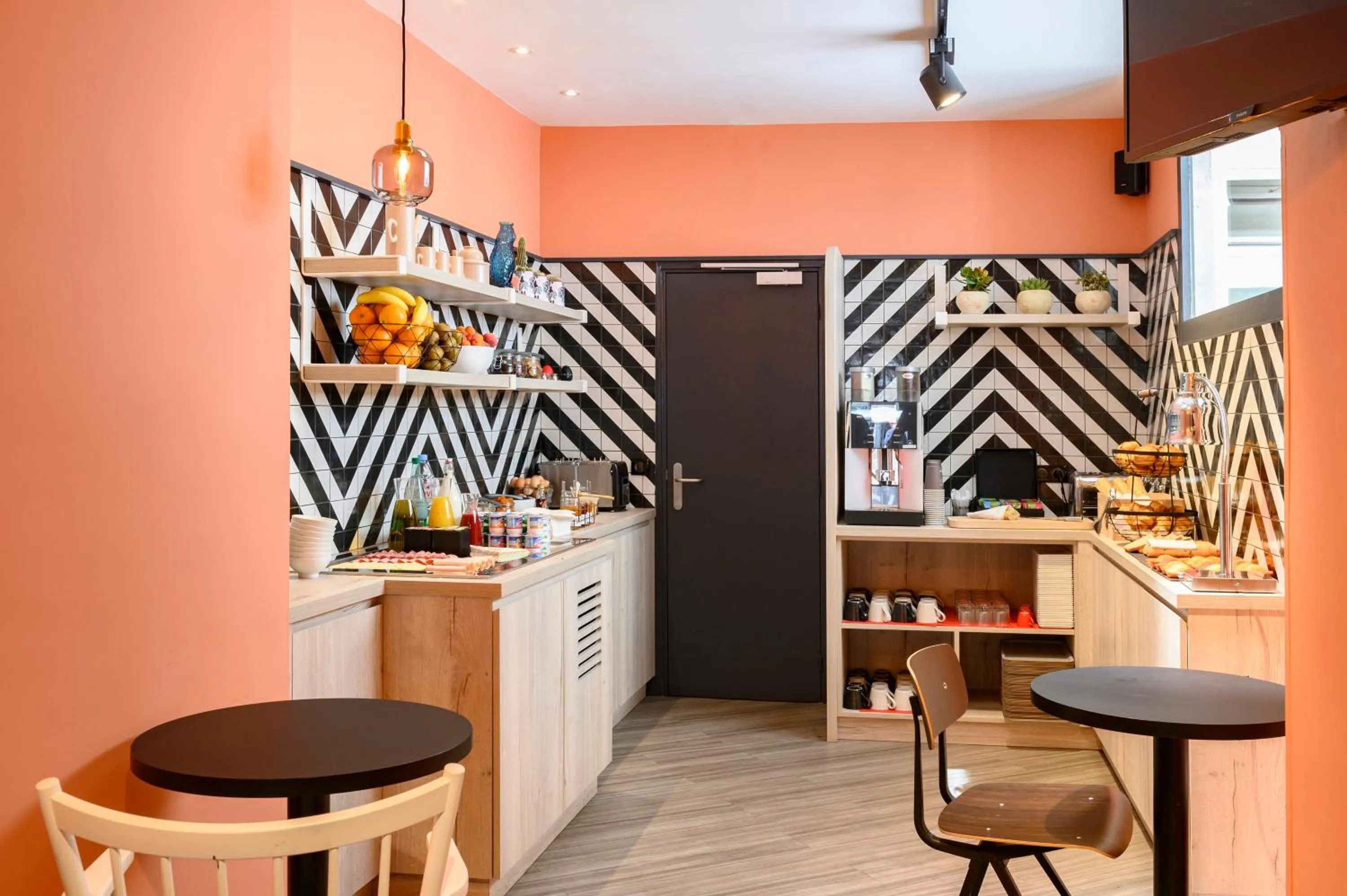 Buffet breakfast in ibis Paris Tour Montparnasse 15eme