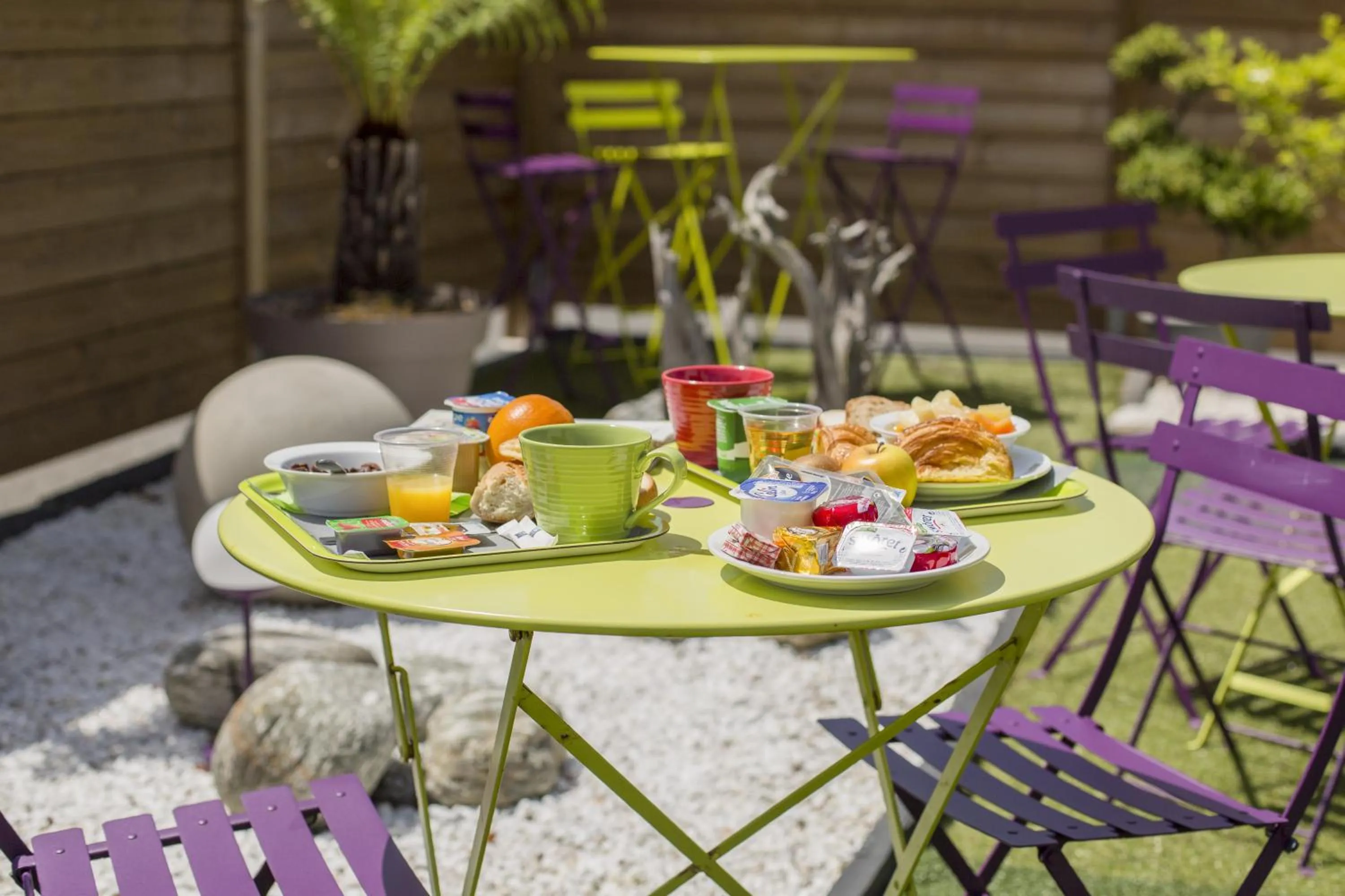 Patio in ibis budget Cabourg Dives sur Mer