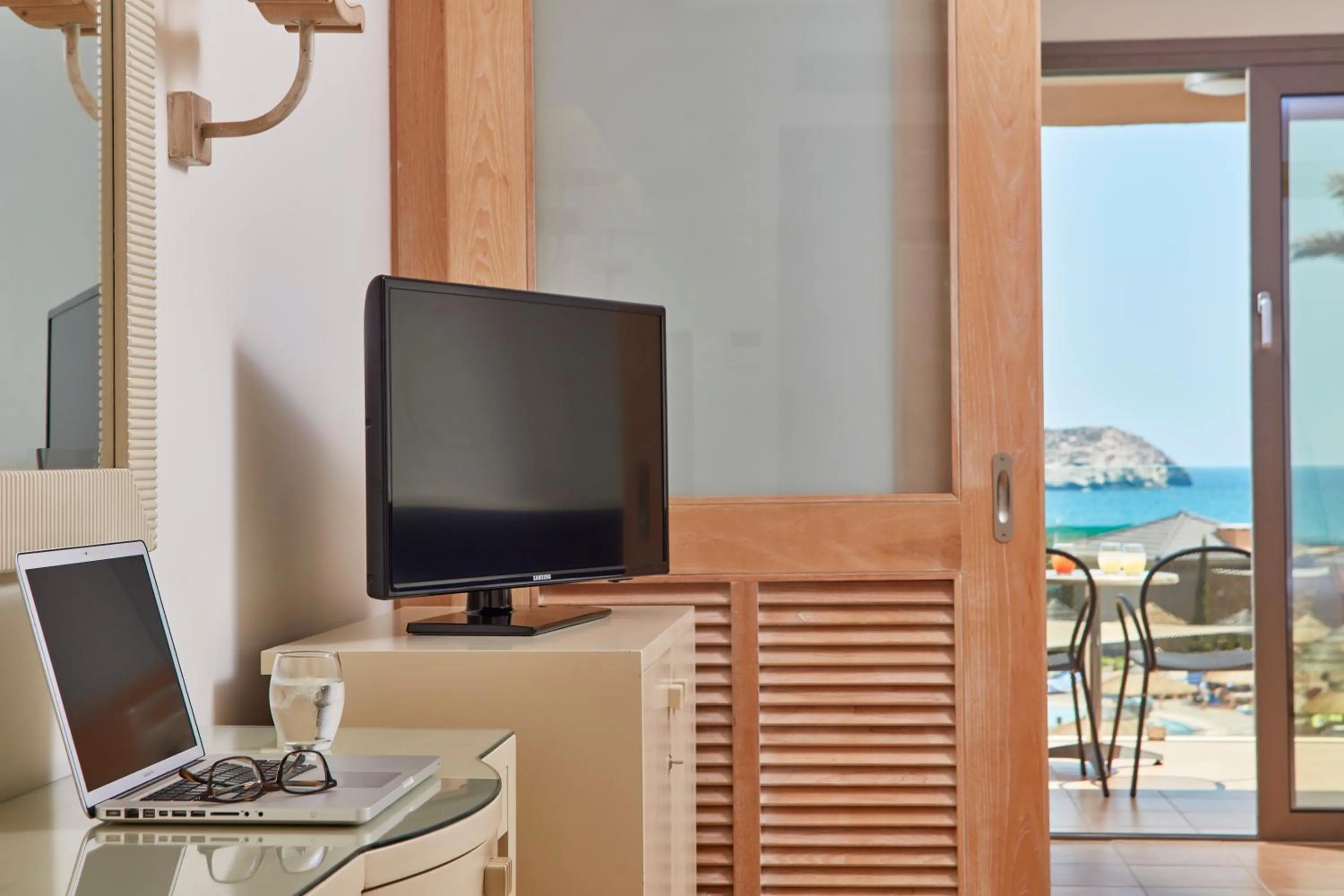 TV and multimedia in Atlantica Aegean Blue