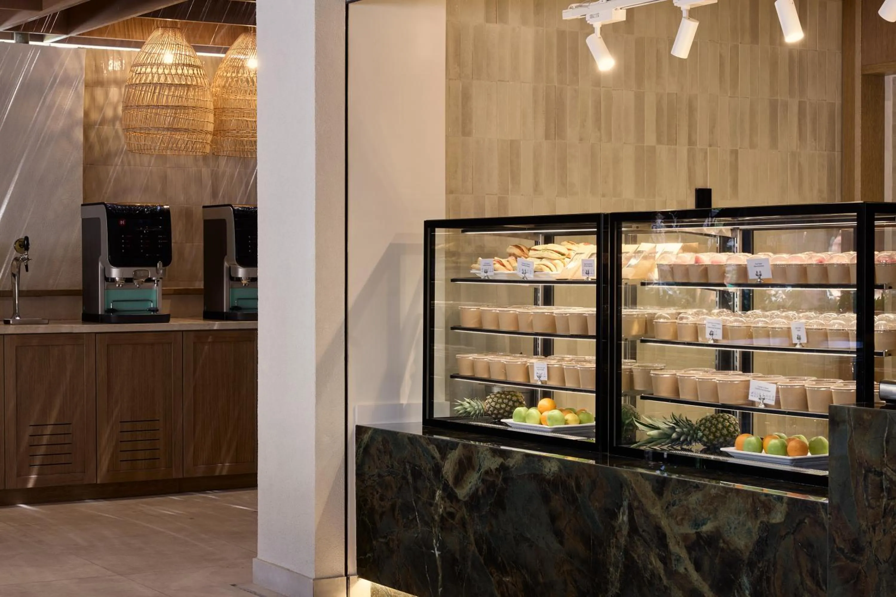 Food and drinks in Atlantica Aegean Blue