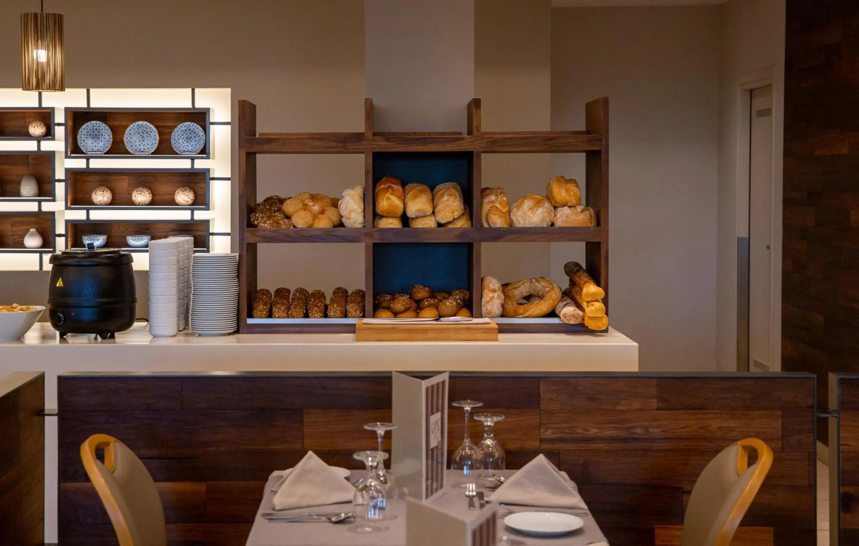 Restaurant/places to eat in Lagas Aegean Village Restaurant/places to eat in Lagas Aegean Village