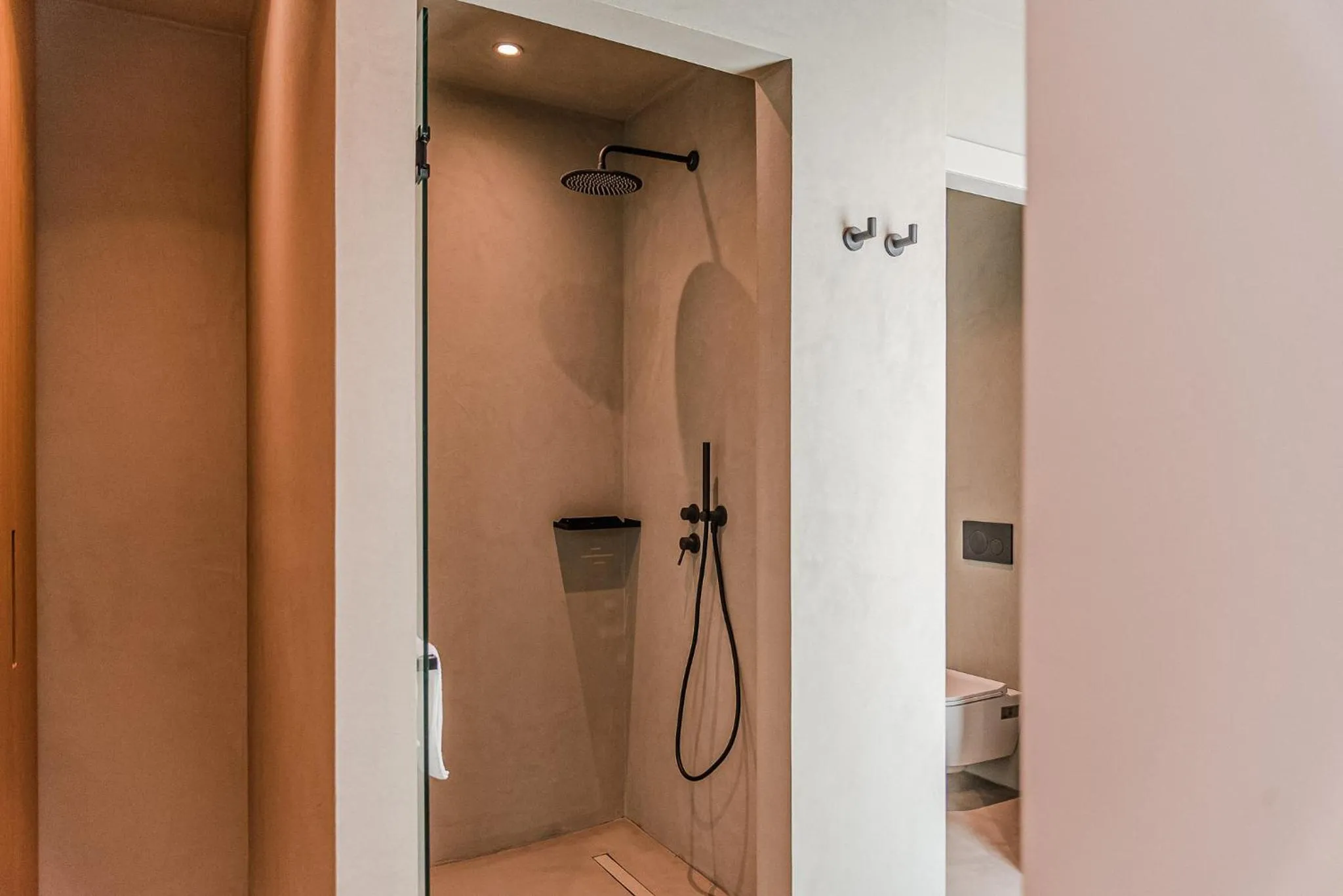 Bathroom in Amarelo Suites