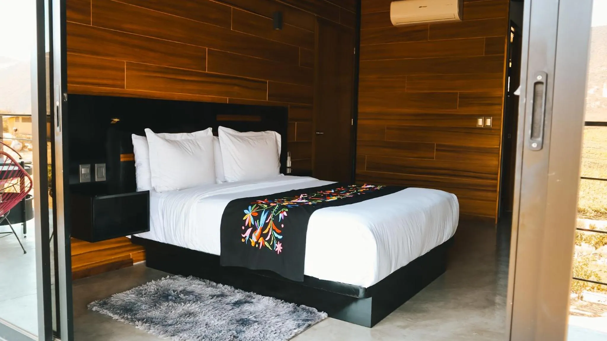 Bed in Origen75 Loft - Villas - Skypool - Viñedo, Valle de Guadalupe