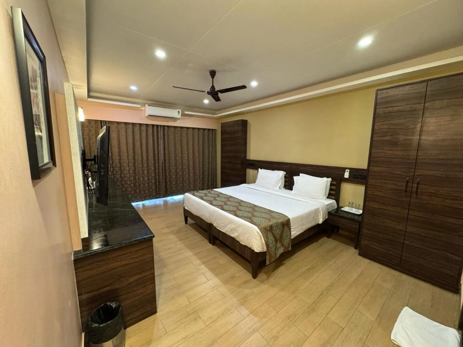 Bedroom, Bed in Upper Deck Resort - Stay and Relax at the Highest Peak Lonavala