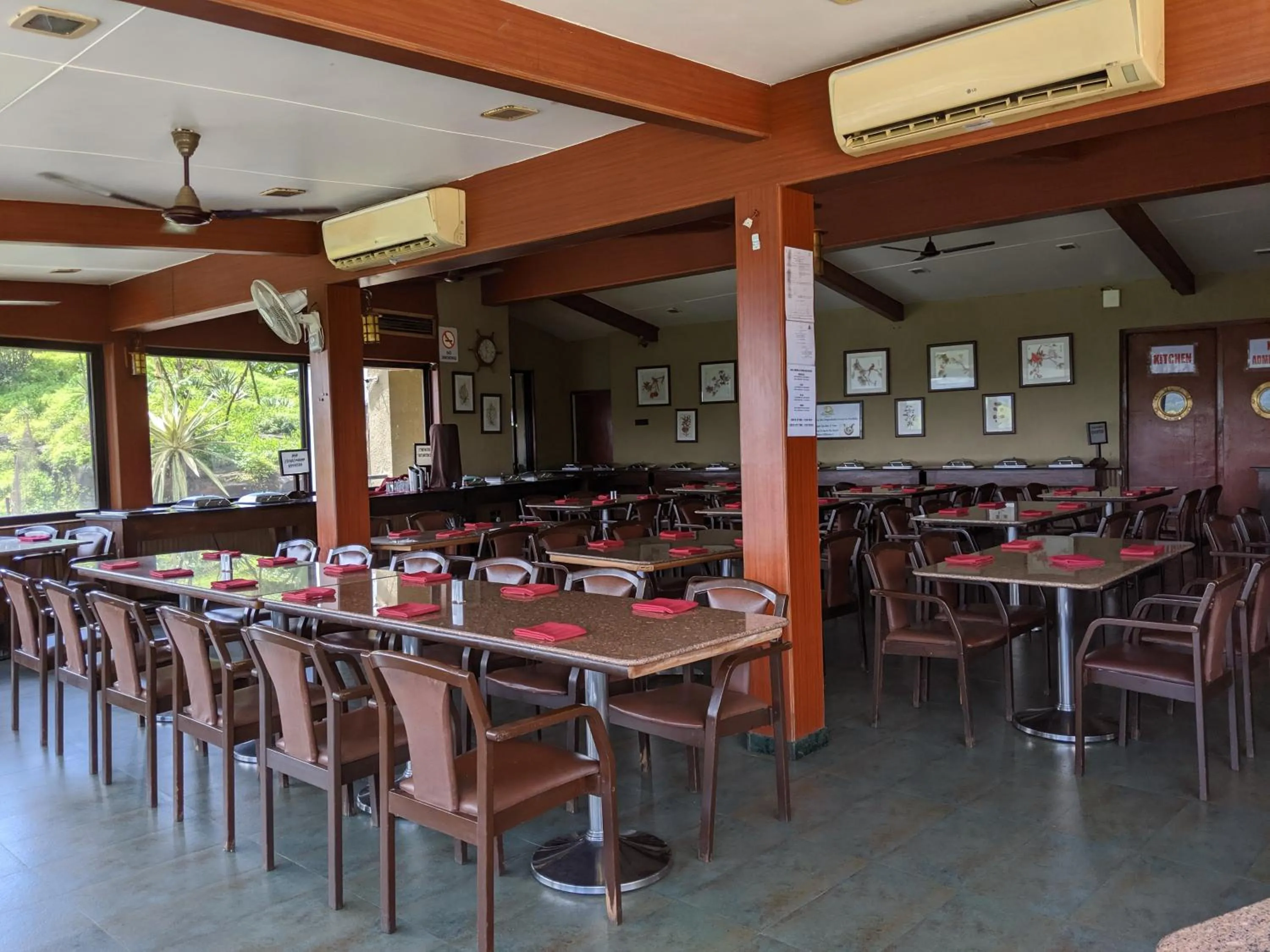 Restaurant/places to eat in Upper Deck Resort - Stay and Relax at the Highest Peak Lonavala