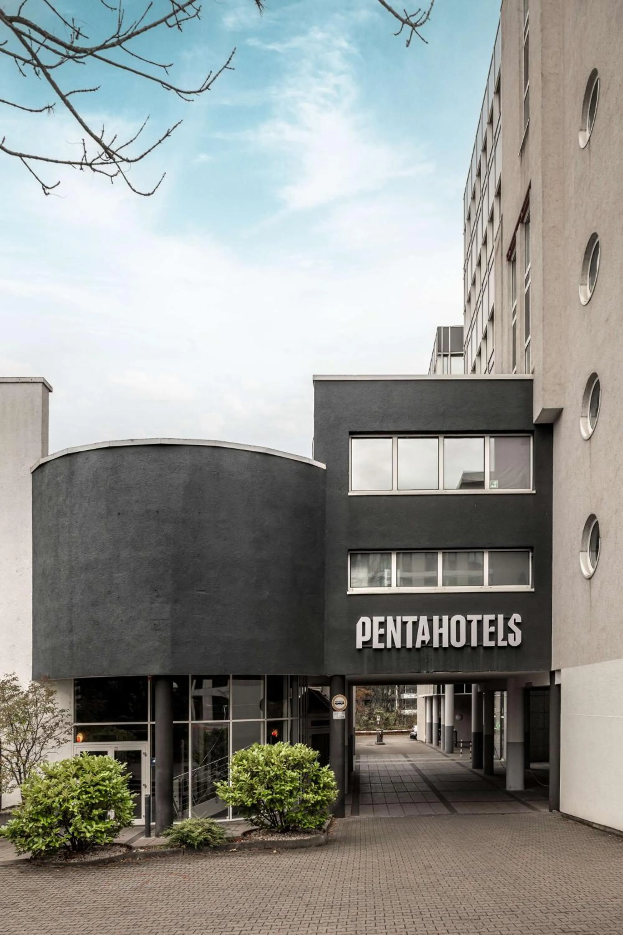Property building in pentahotel Wiesbaden