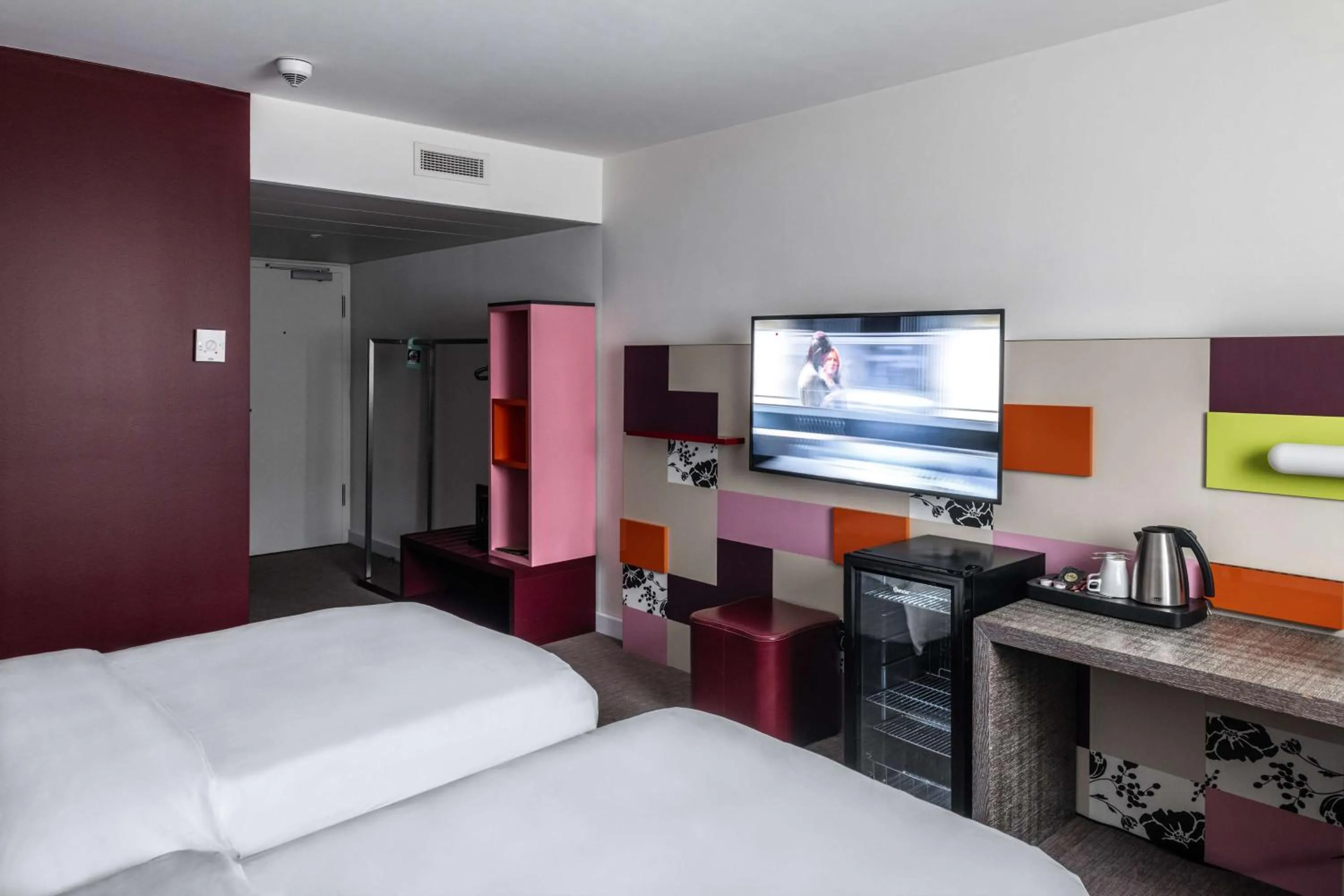 Bedroom, Bed in pentahotel Wiesbaden