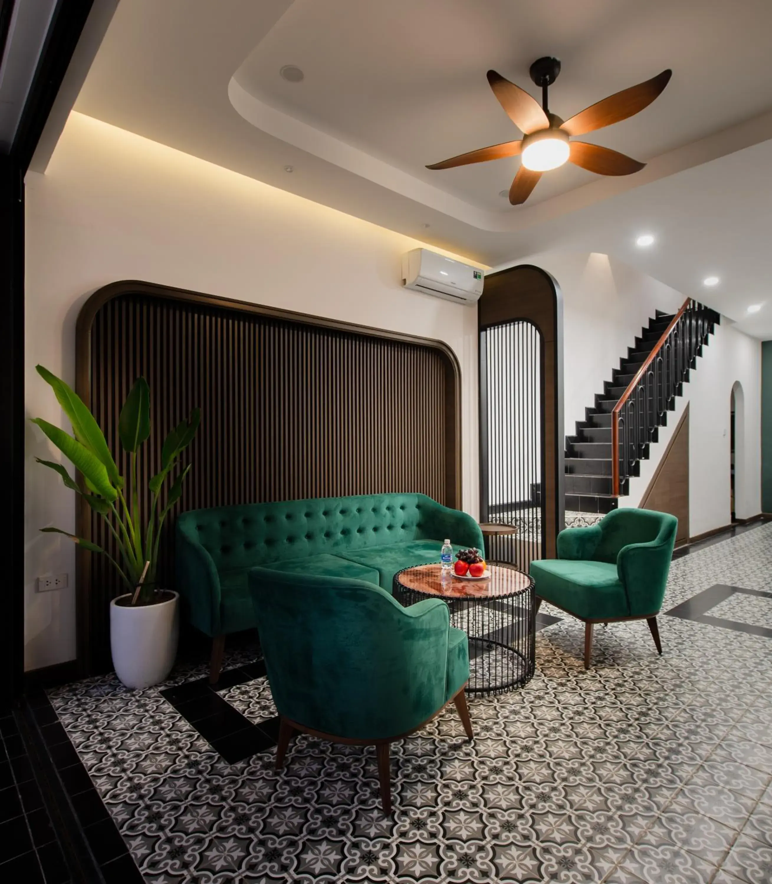 Lobby or reception in Khách sạn gần biển Miami Tuy Hoà Phú Yên Lobby or reception in Khách sạn gần biển Miami Tuy Hoà Phú Yên