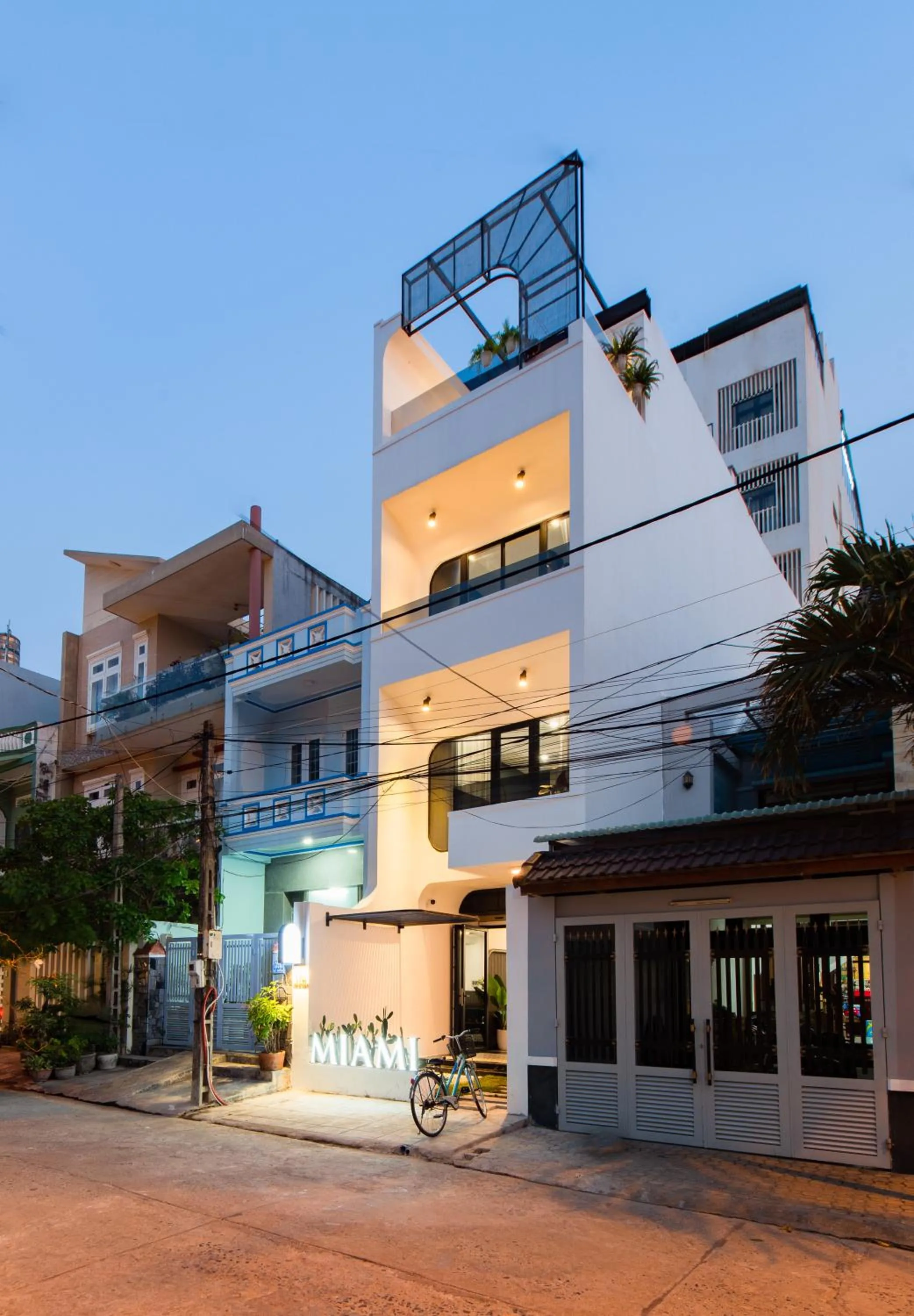 Facade/entrance in Khách sạn gần biển Miami Tuy Hoà Phú Yên