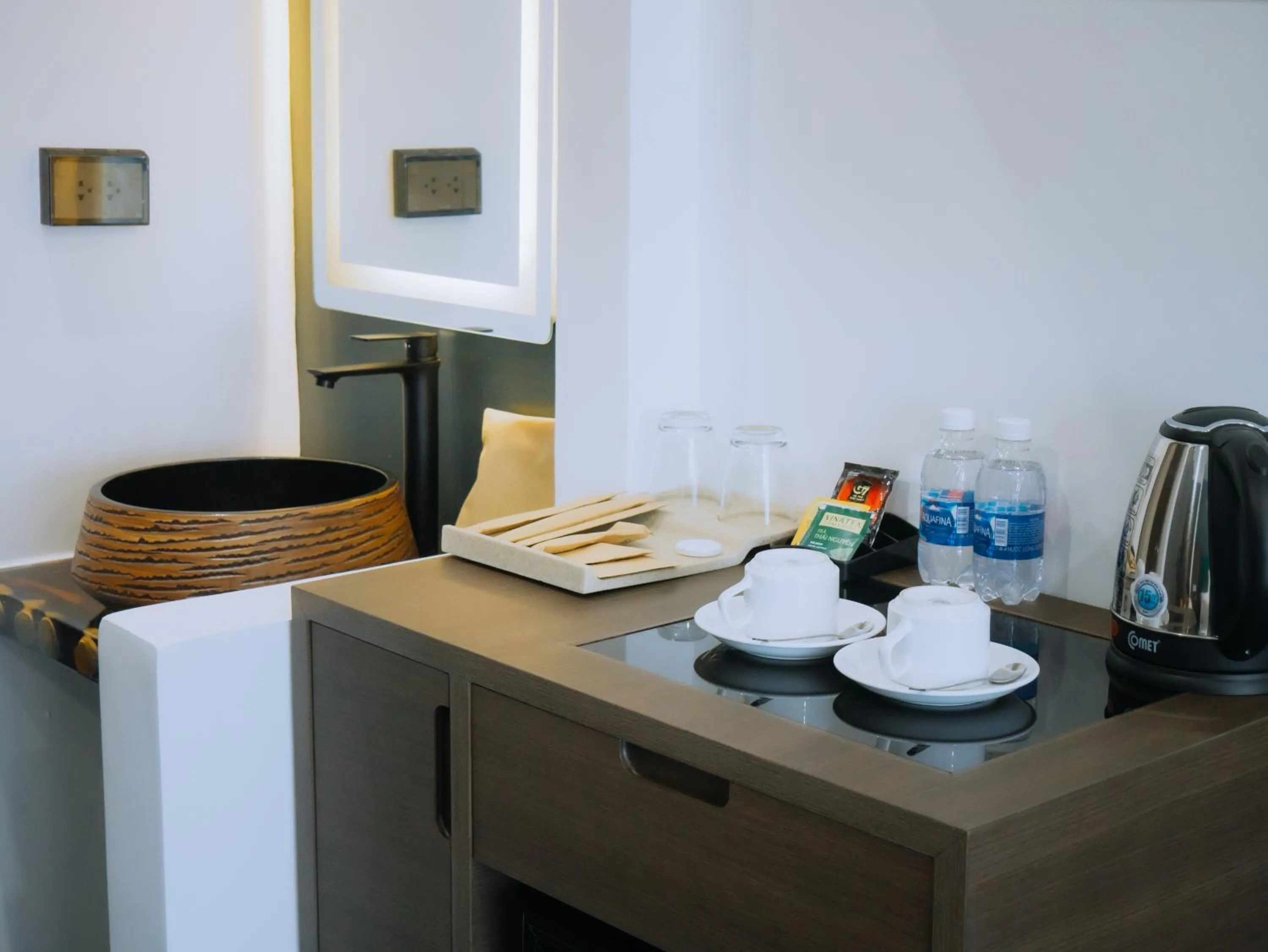 Coffee/tea facilities in Khách sạn gần biển Miami Tuy Hoà Phú Yên