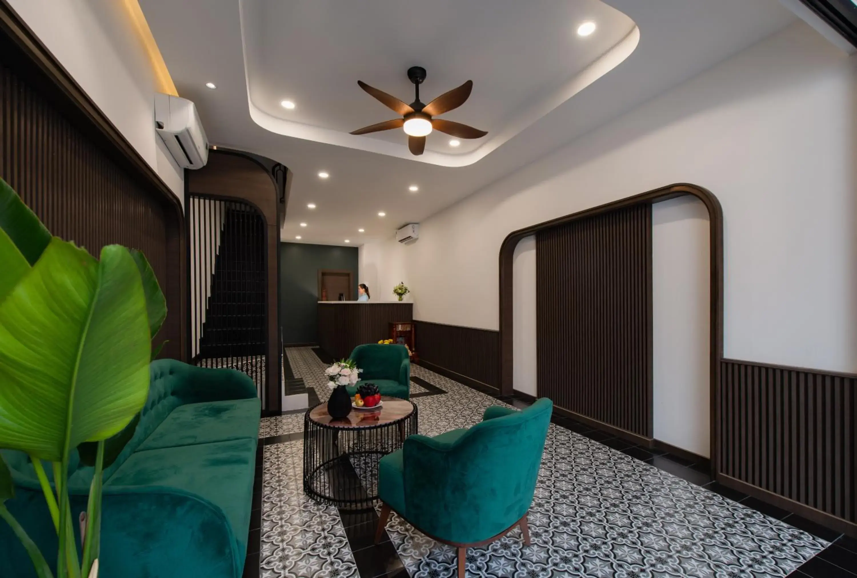 Lobby or reception in Khách sạn gần biển Miami Tuy Hoà Phú Yên Lobby or reception in Khách sạn gần biển Miami Tuy Hoà Phú Yên