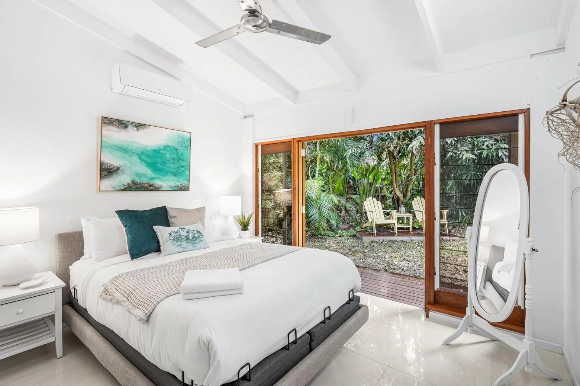 Bed in Belle Escapes Tropical Haven Holiday Home Palm Cove