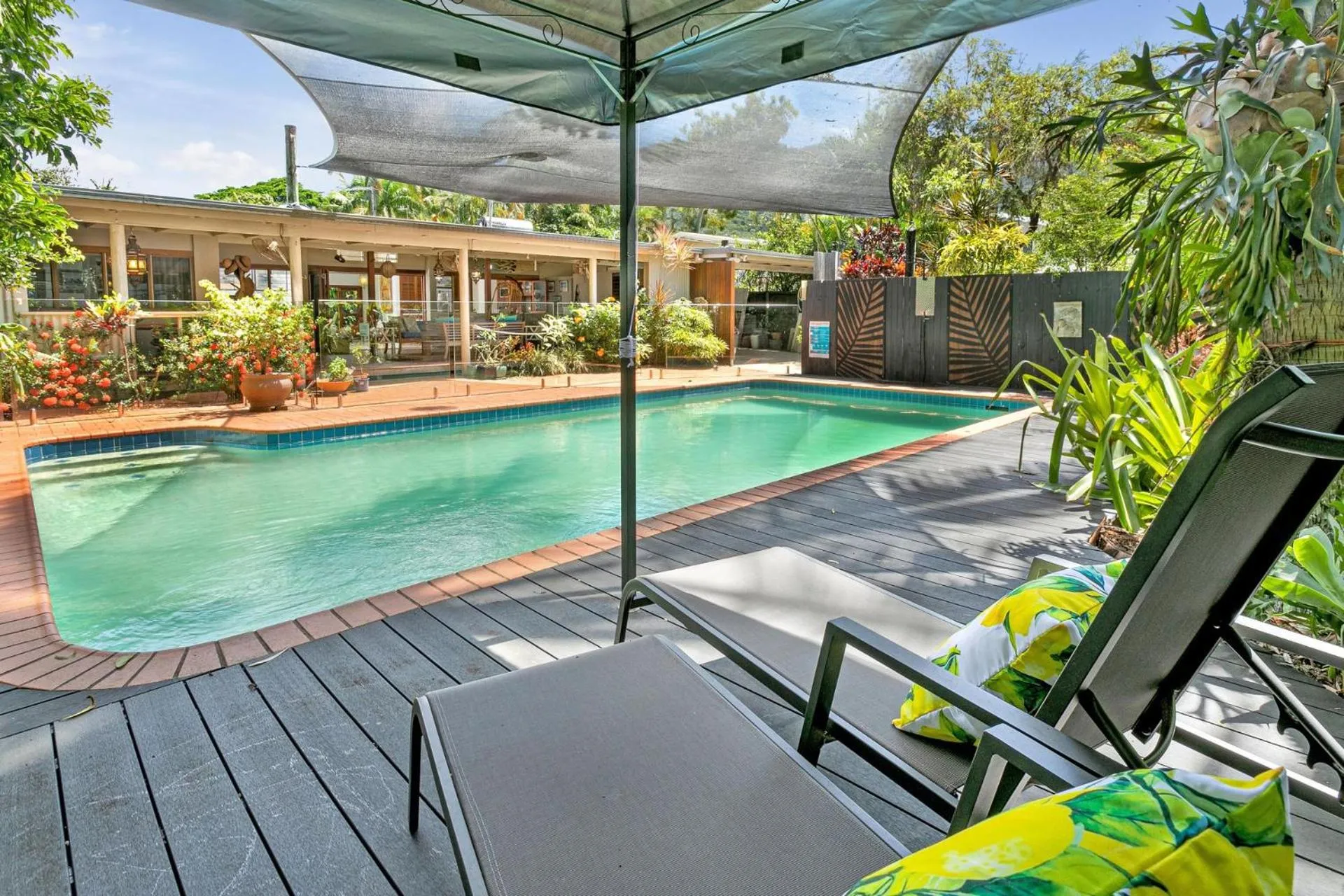 Belle Escapes Tropical Haven Holiday Home Palm Cove