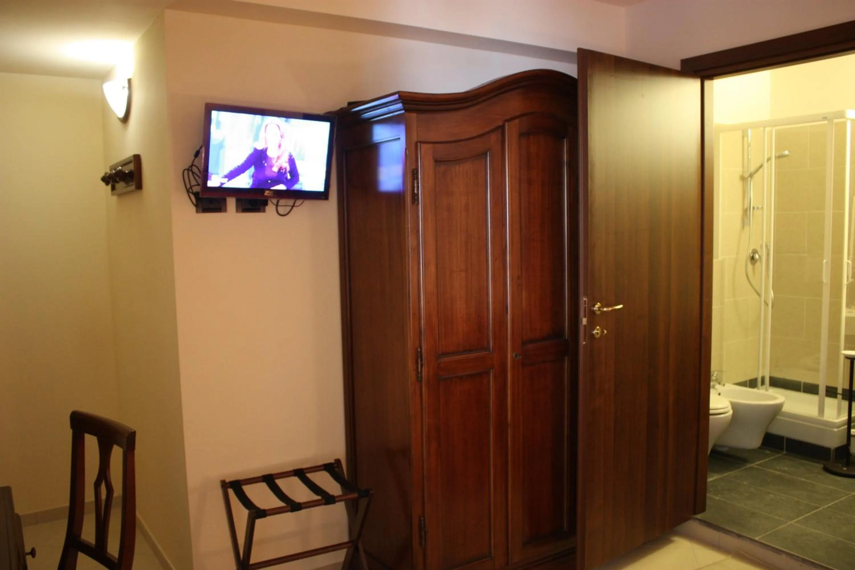 Bathroom in Olympic Mountains