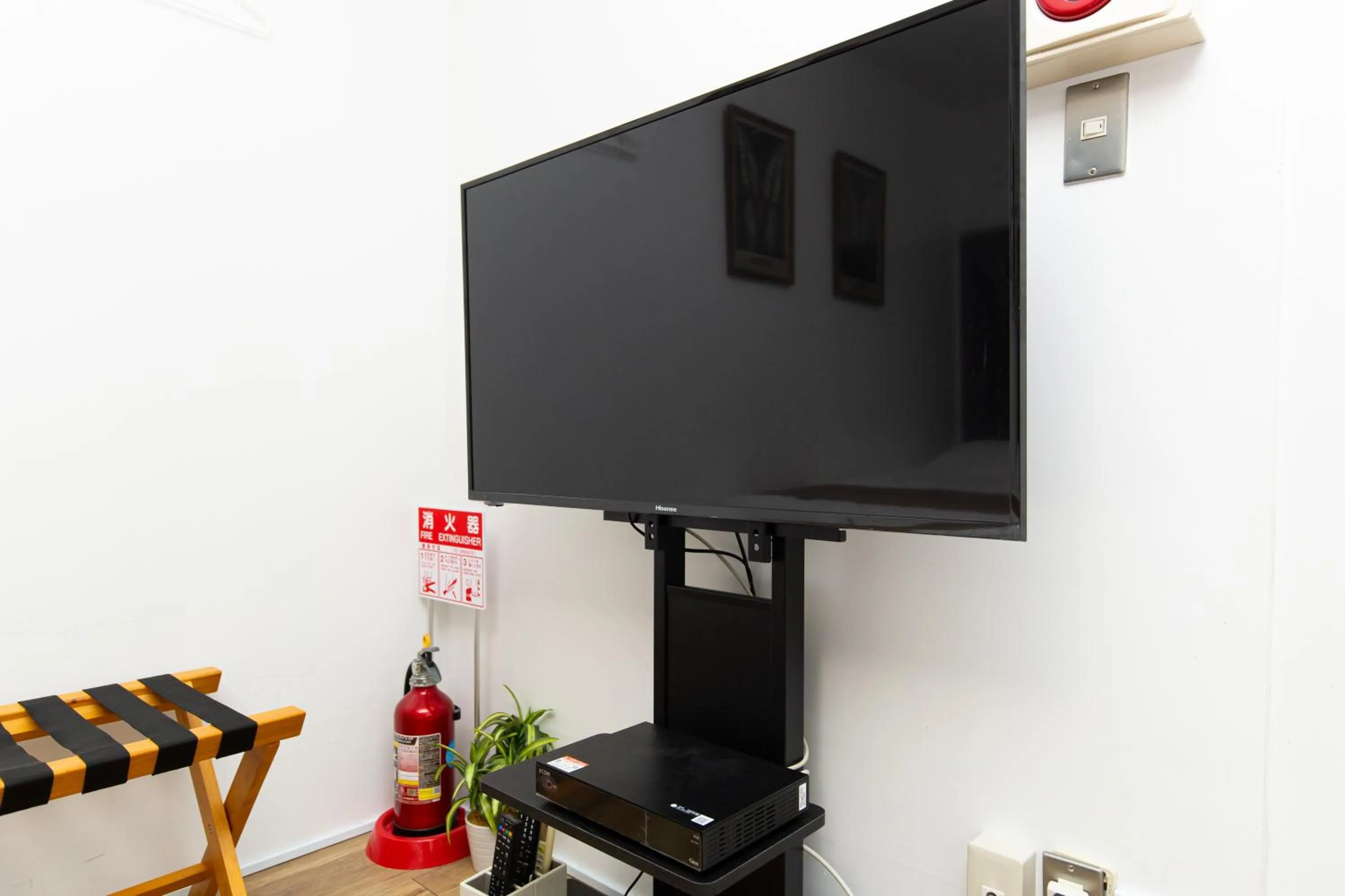 TV and multimedia in Wonderful Stay Tokyo Shinjuku