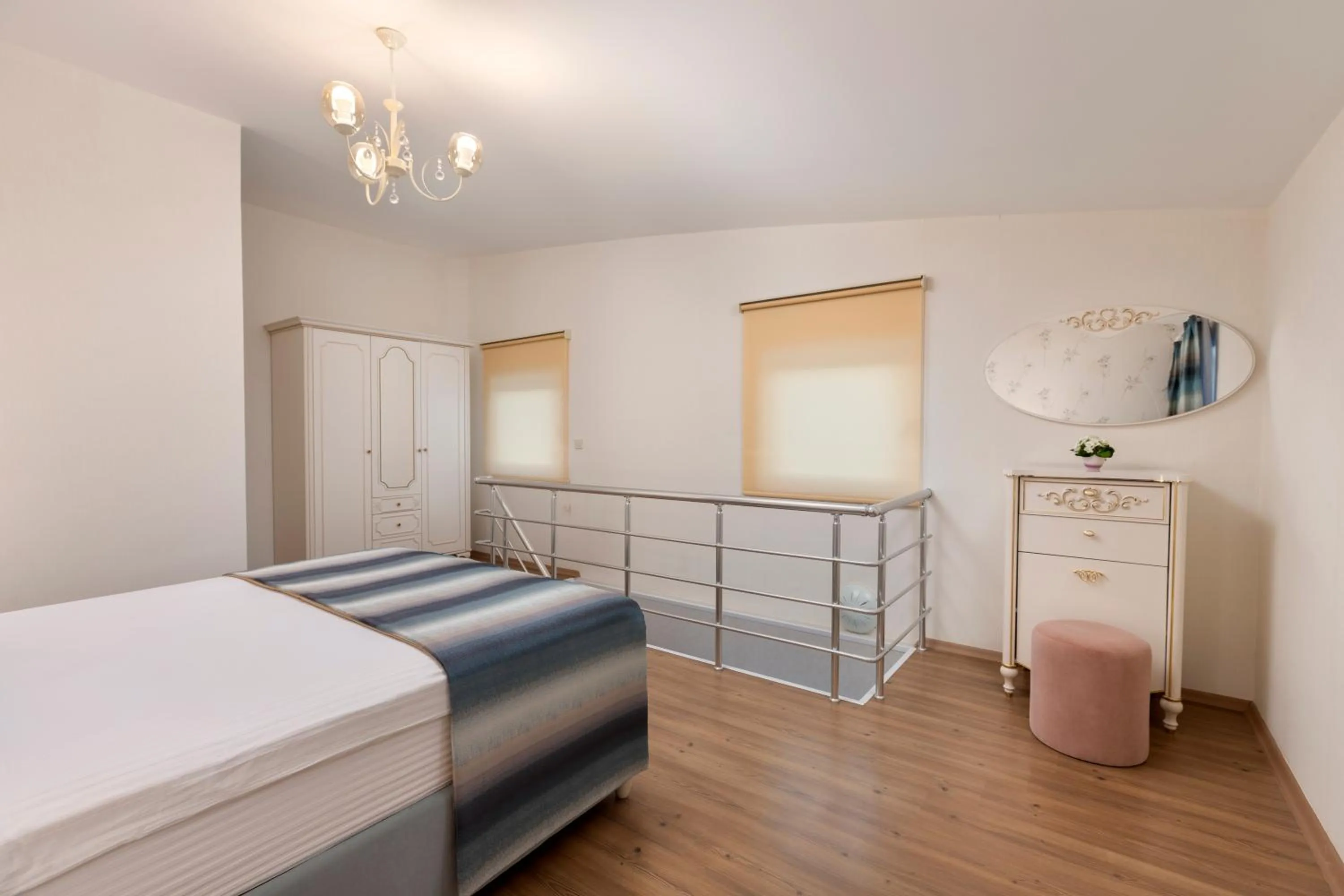 Bed in Onix Apart Hotel