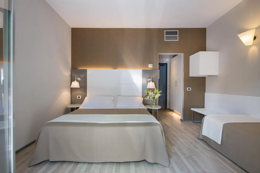 Photo of the whole room, Bed in Hotel Maddalena