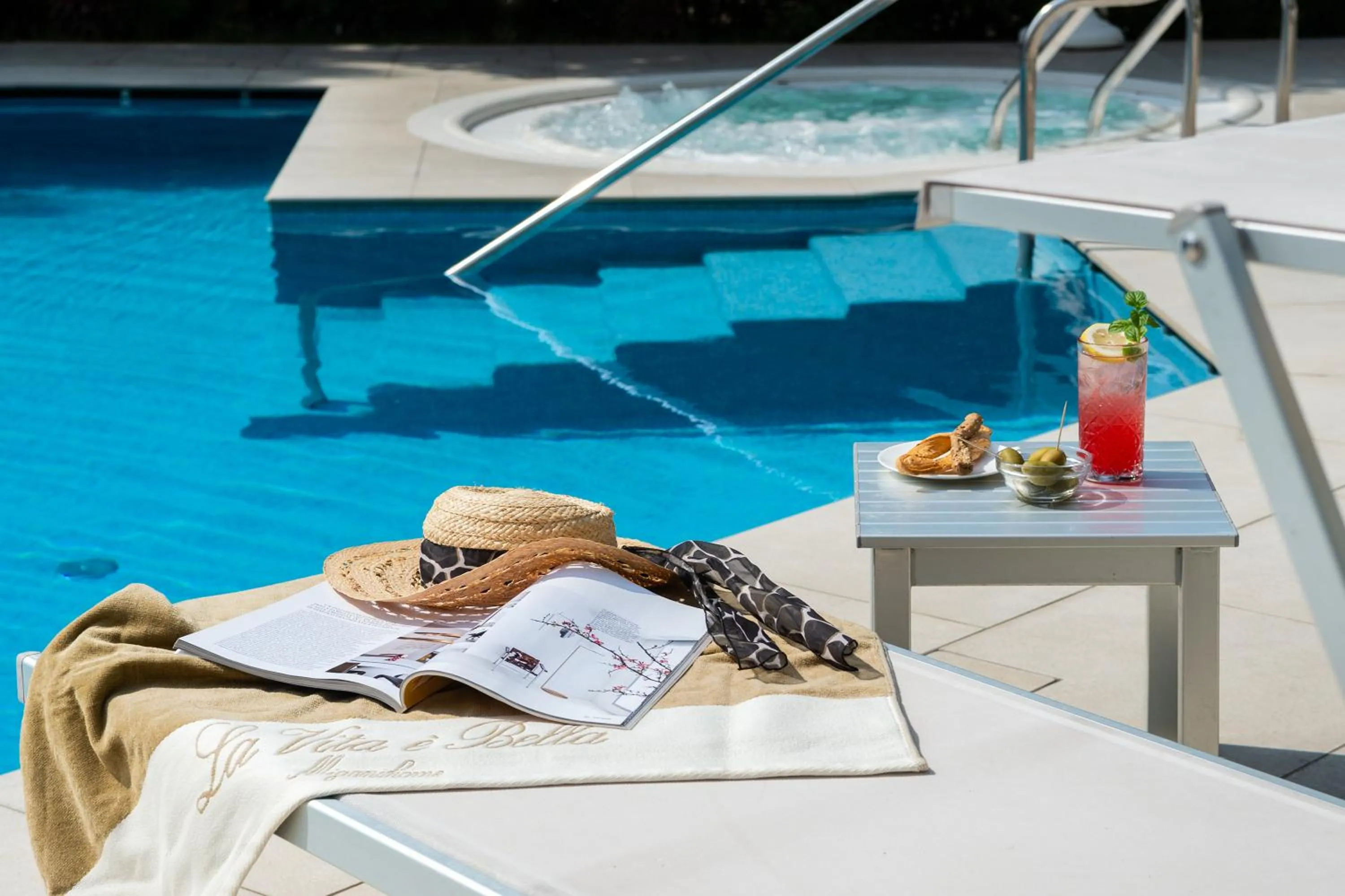 Swimming pool in Hotel Maddalena