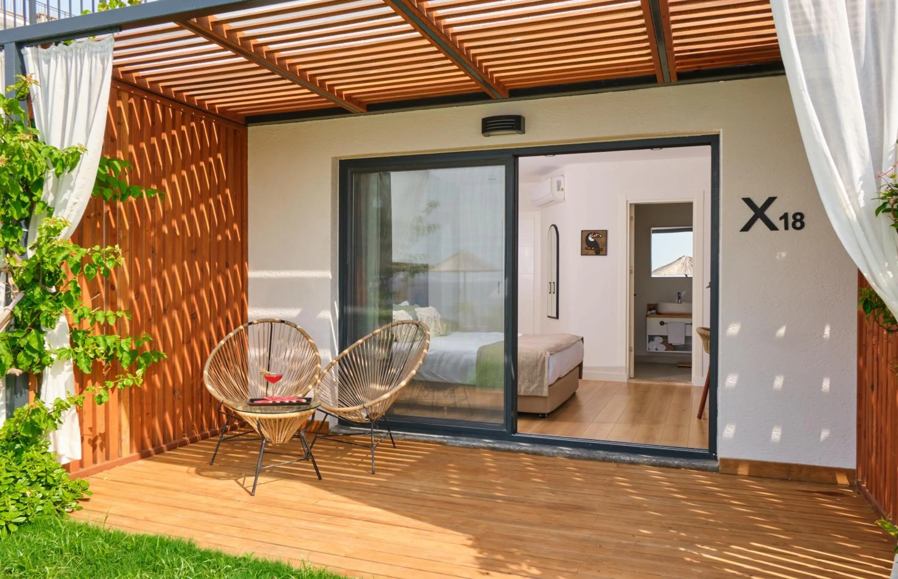 Patio in niXie Hotel & Beach - Adult Only