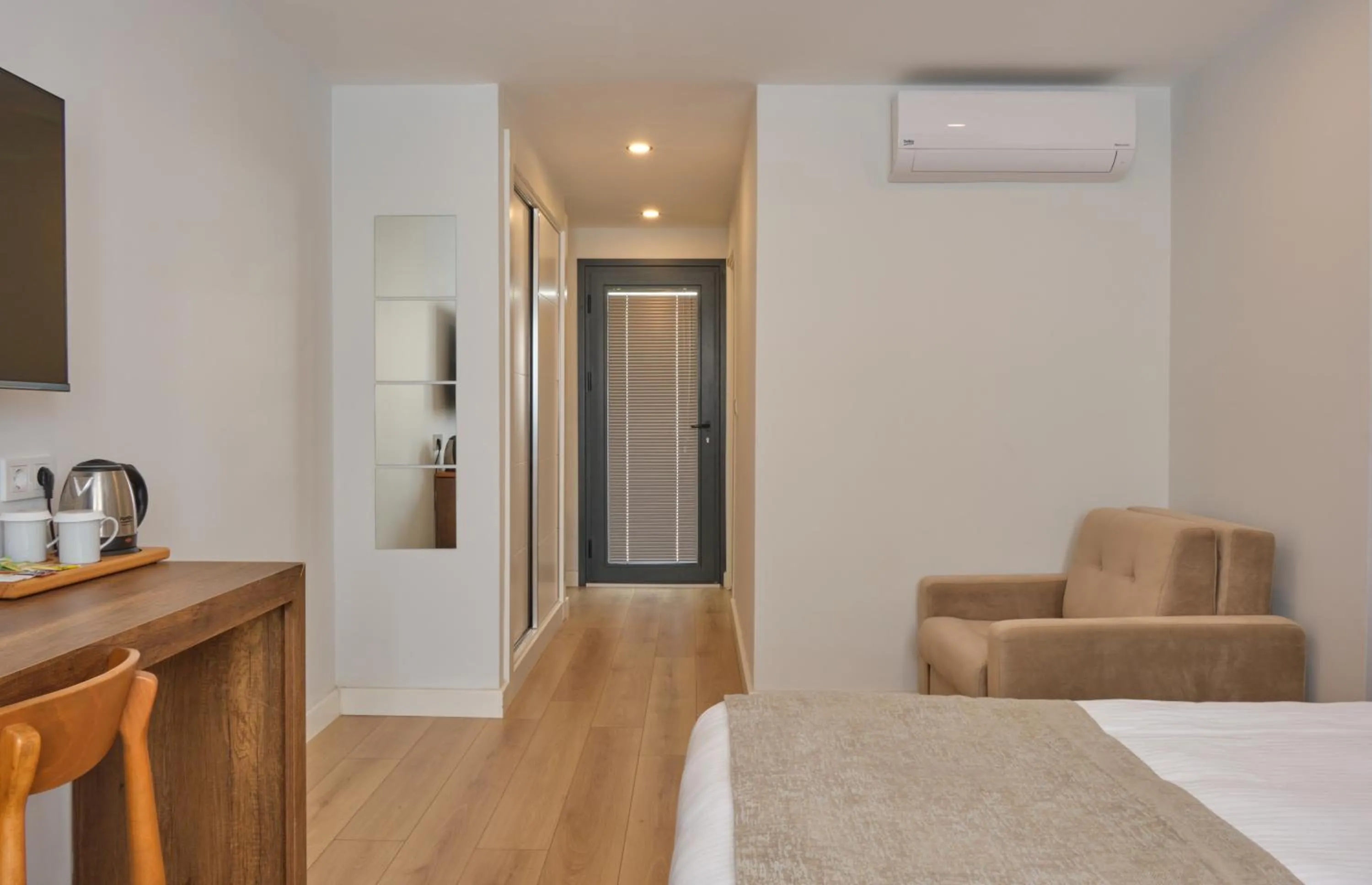 Bed, Seating Area in niXie Hotel & Beach - Adult Only