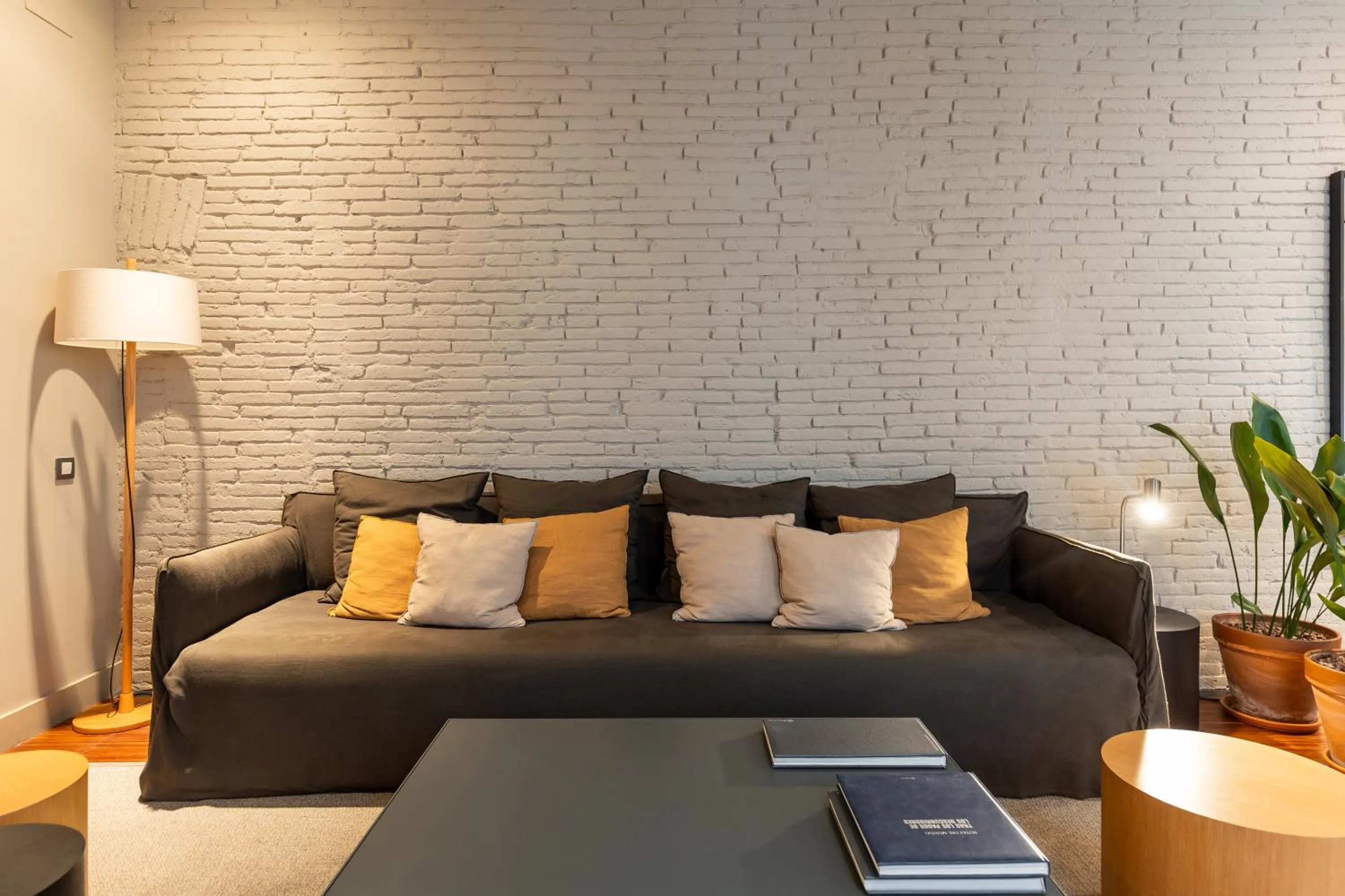 Seating area in Colectia Stays Pau Claris