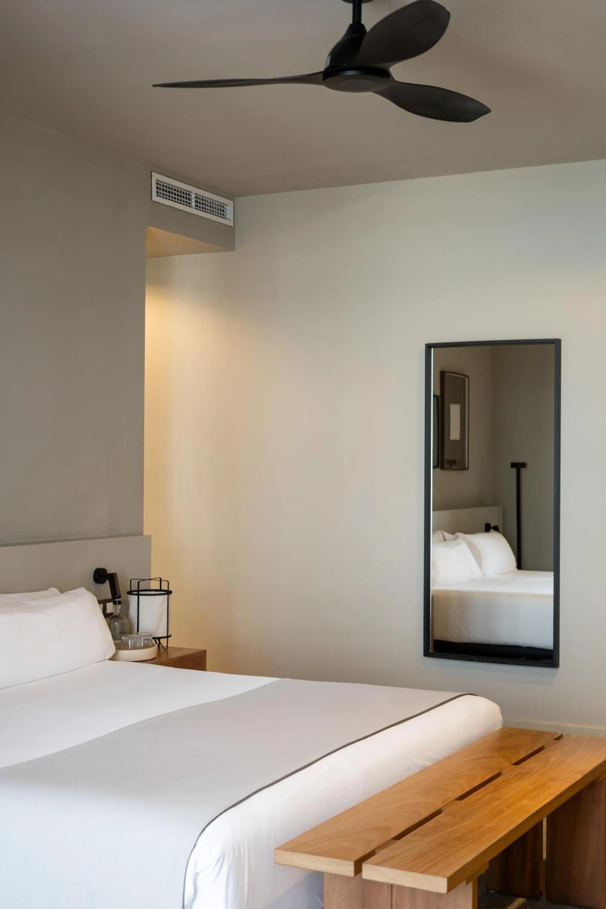 Bedroom, Bed in Colectia Stays Pau Claris