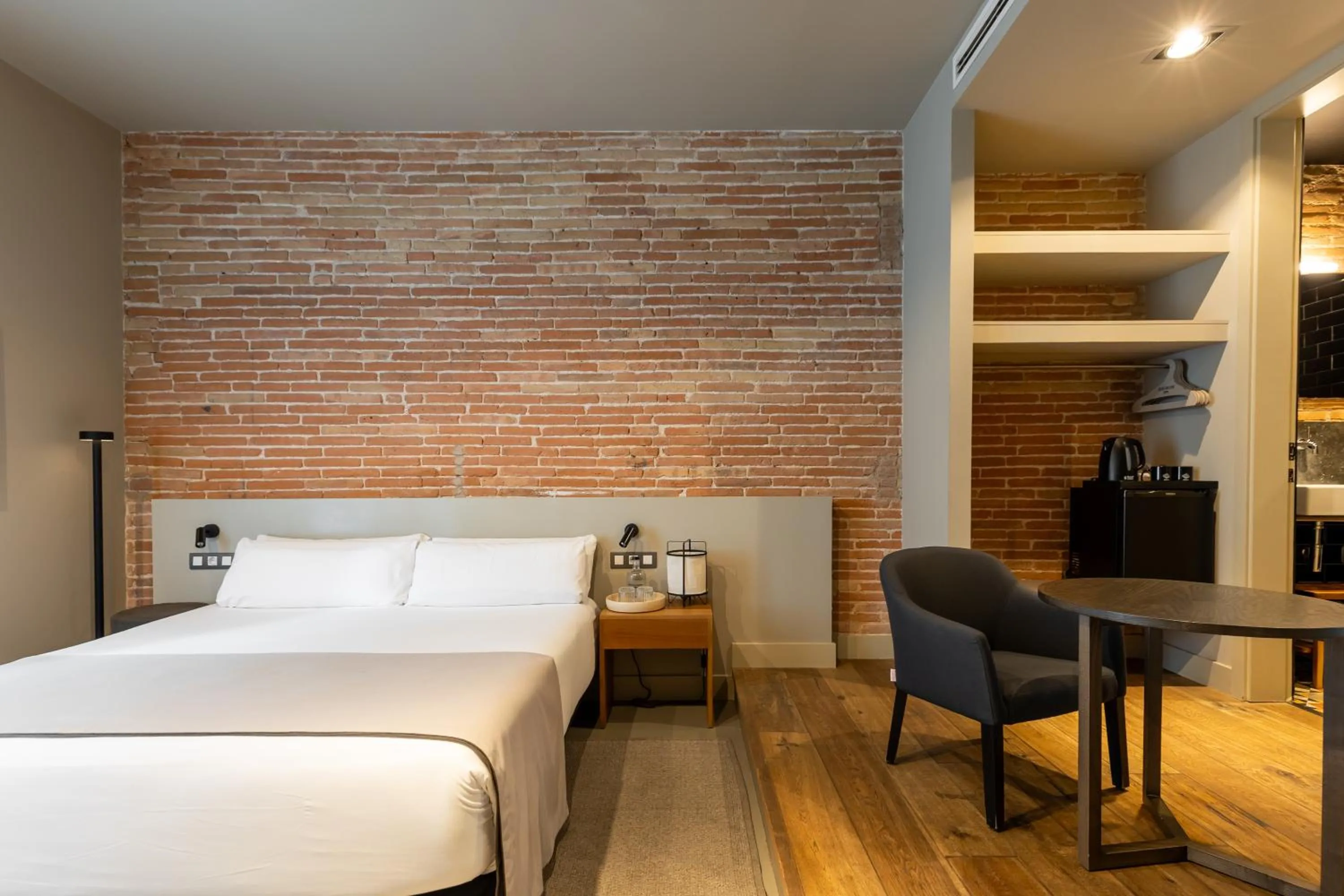 Bedroom, Bed in Colectia Stays Pau Claris