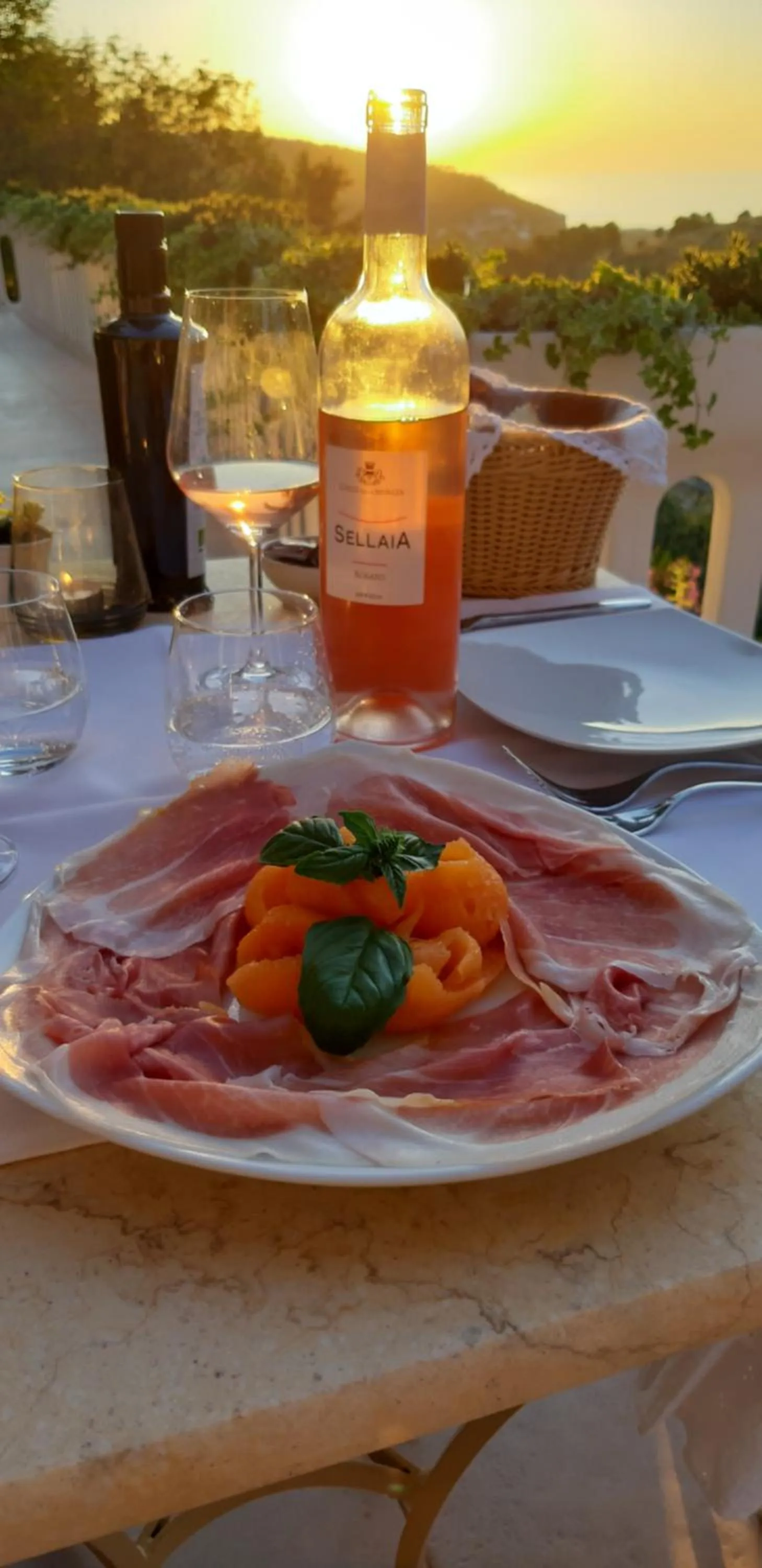 Lounge or bar in La Locanda della Castellana adults only