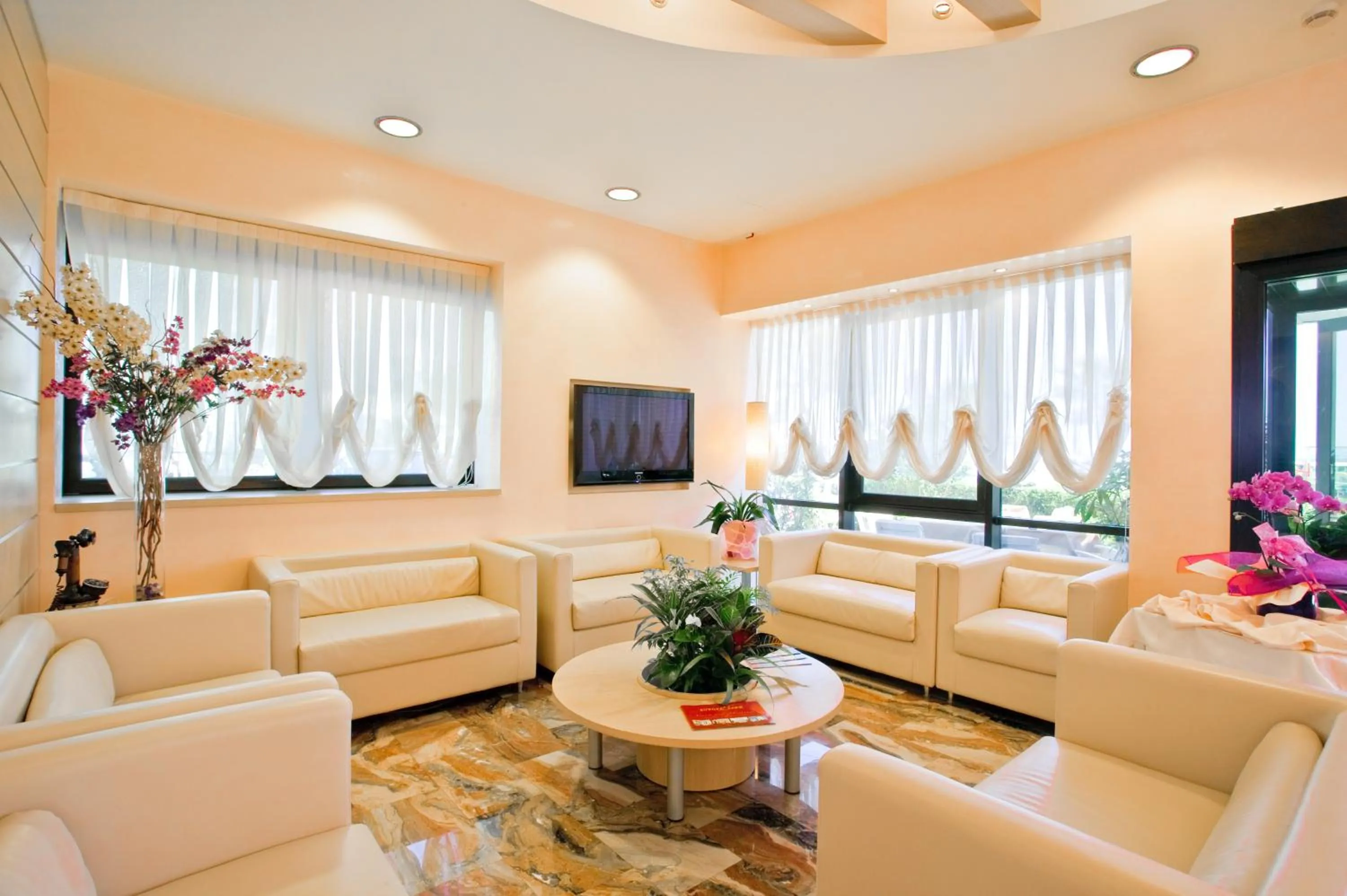 Lobby or reception in Hotel Ida