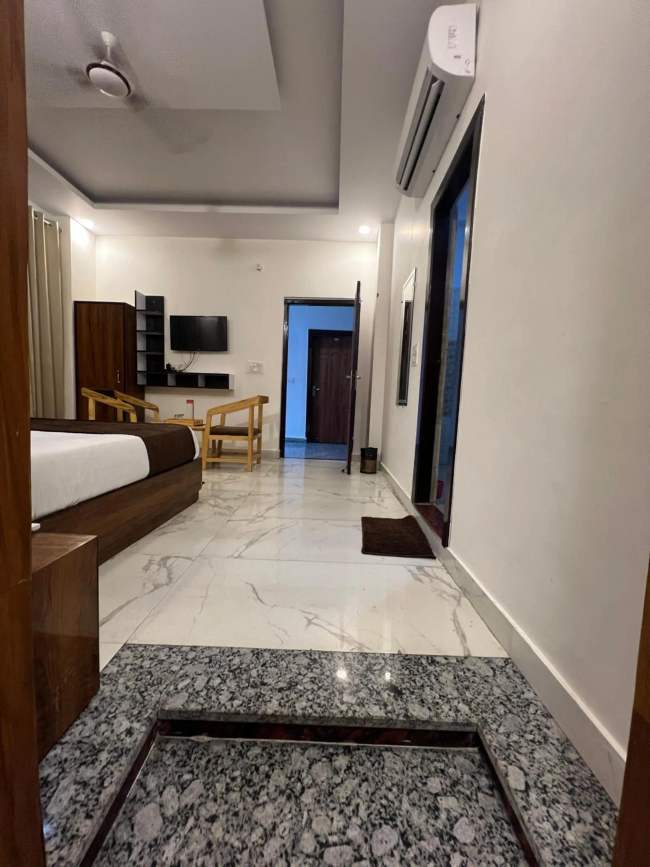 Bed in The Royal Galaxy