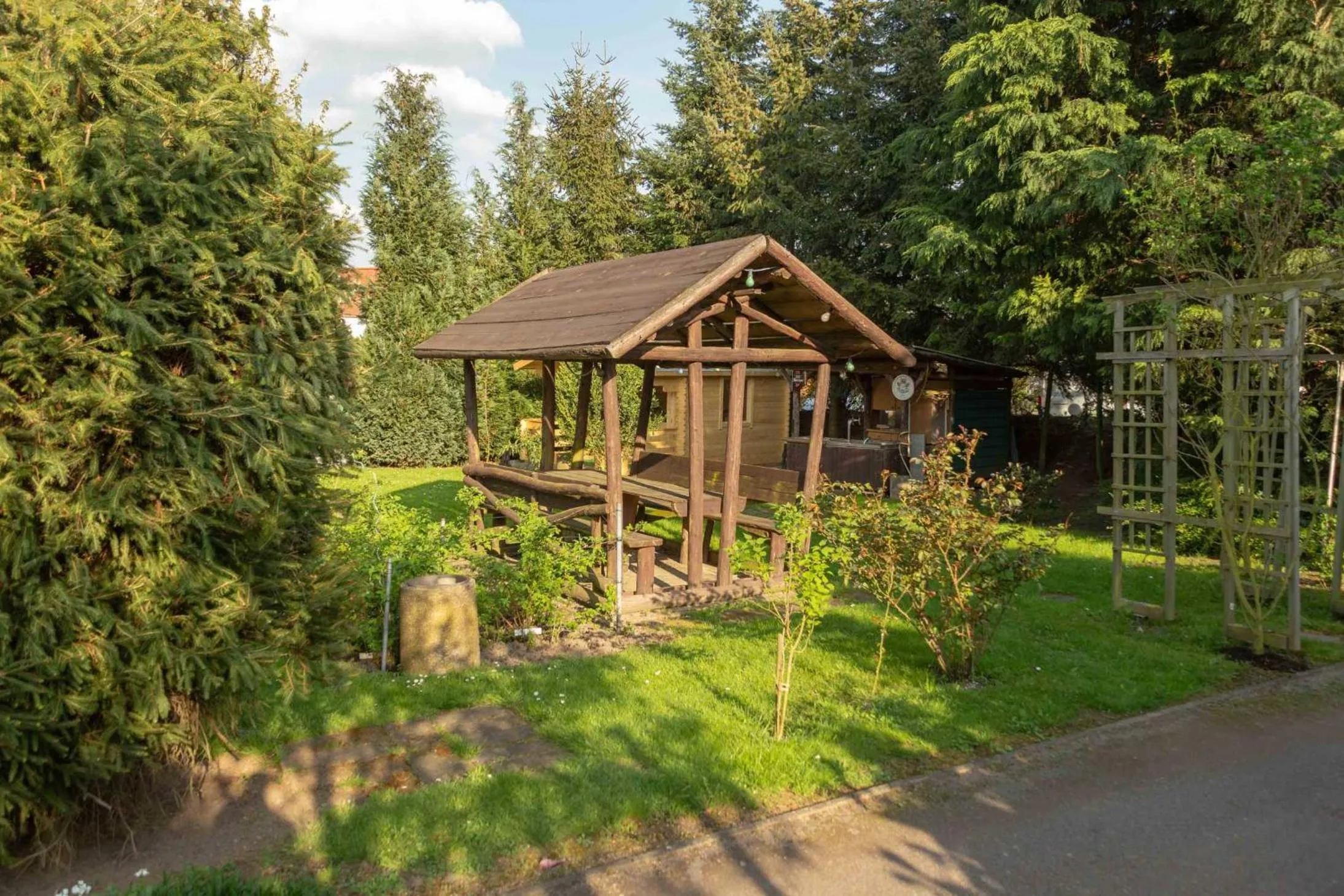 BBQ facilities in Pension zum Schwanenteich