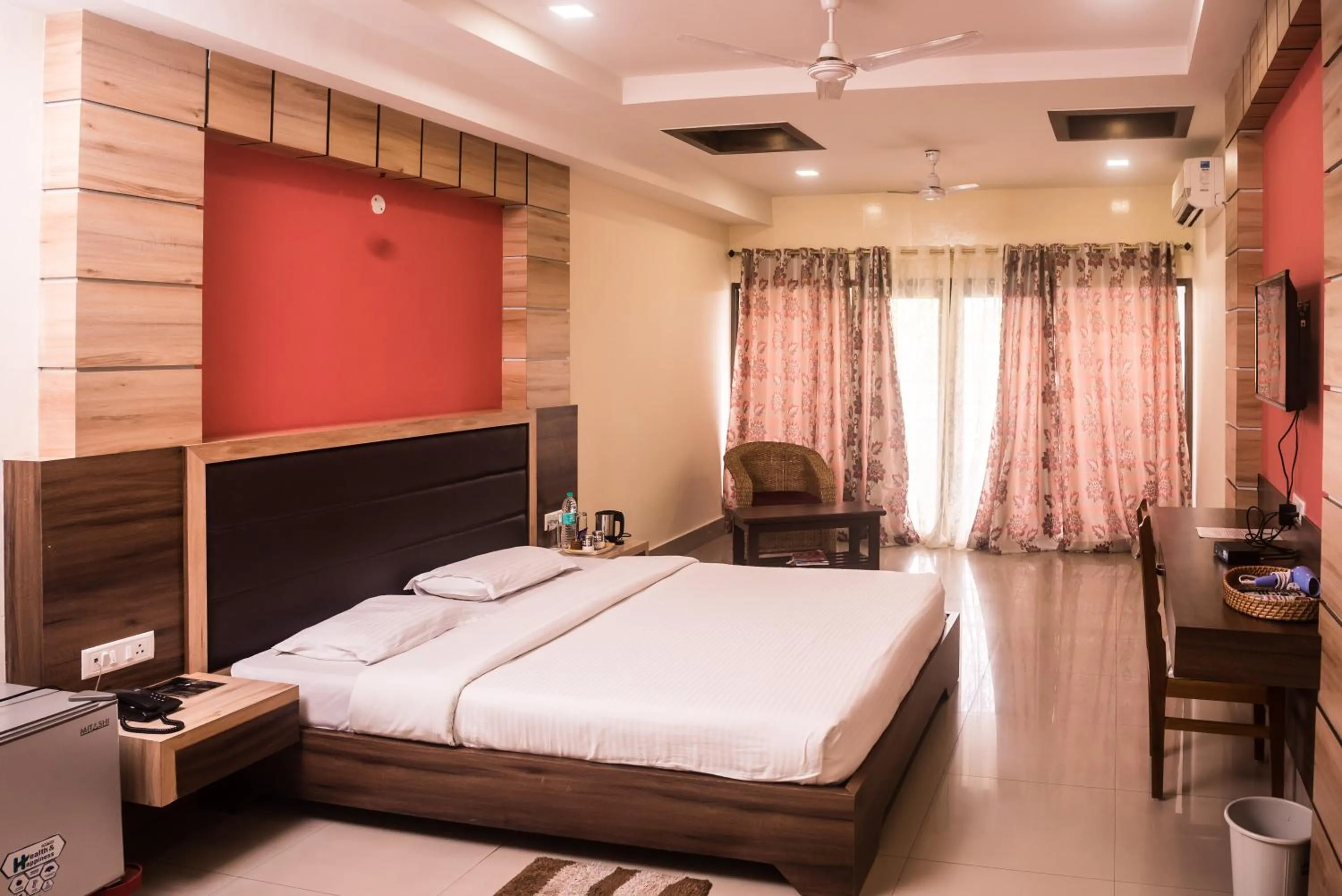 Bed in Hotel Aatreyee