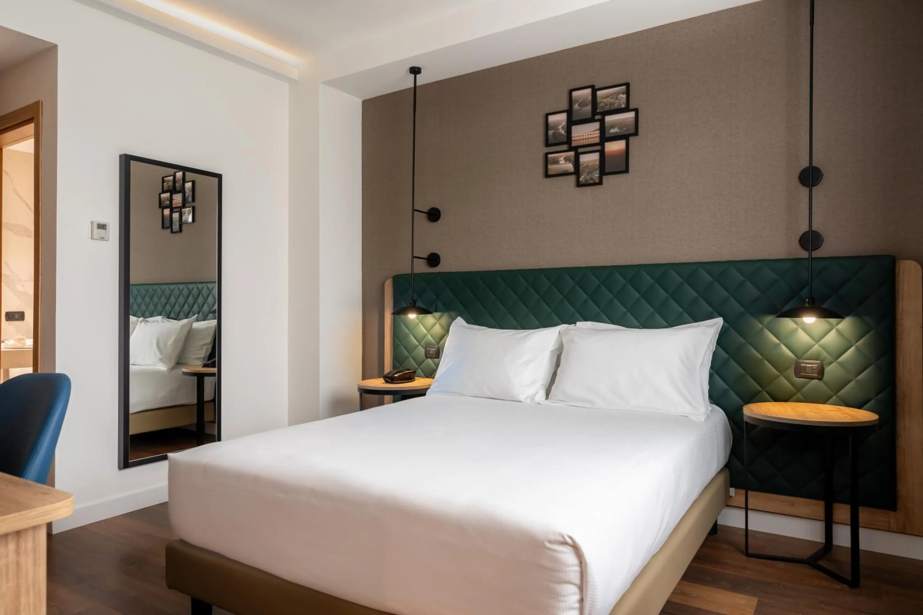 Bedroom, Bed in Hilton Garden Inn Milan Malpensa