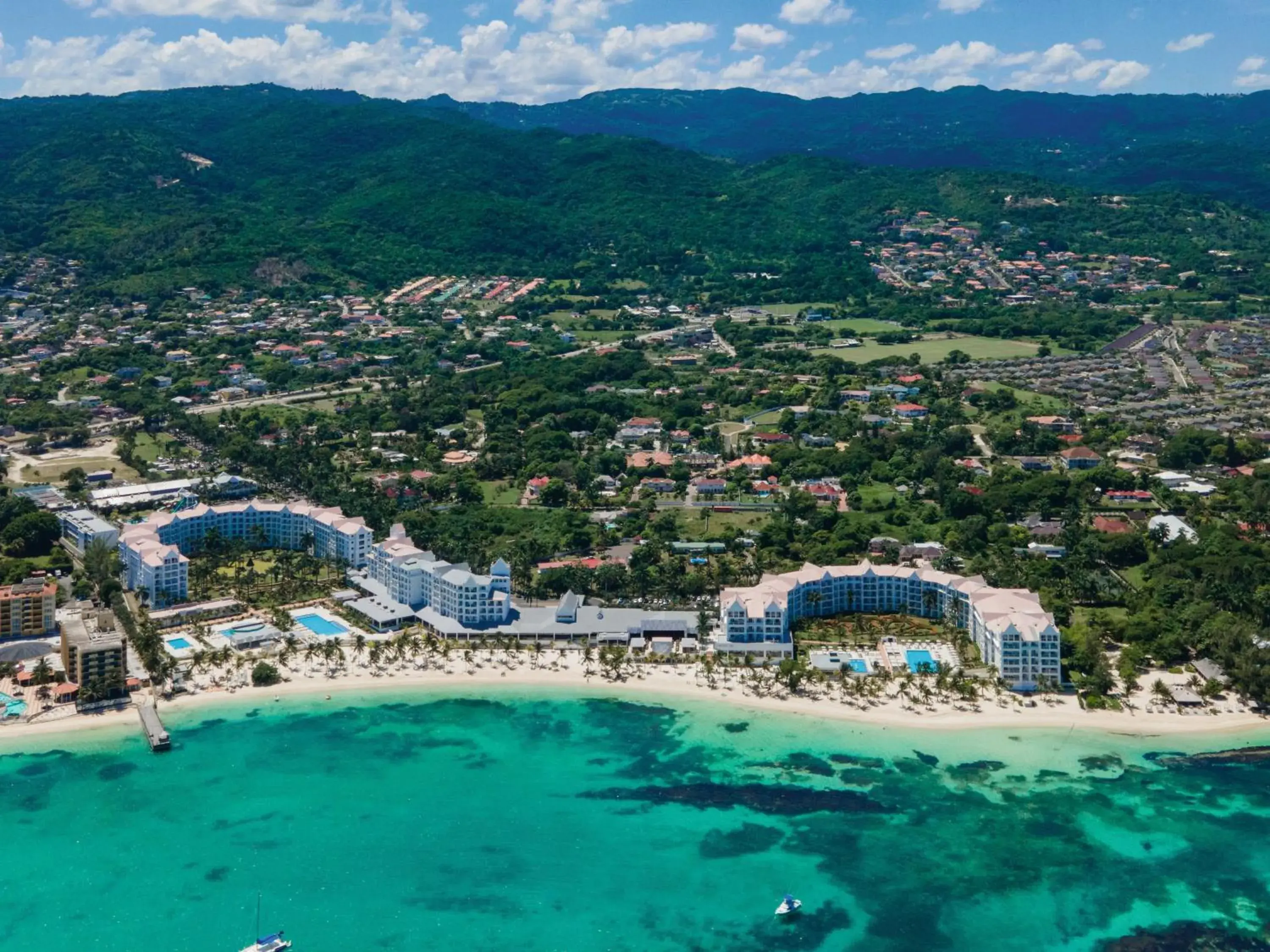 Bird's eye view in Riu Ocho Rios - All Inclusive Bird's eye view in Riu Ocho Rios - All Inclusive
