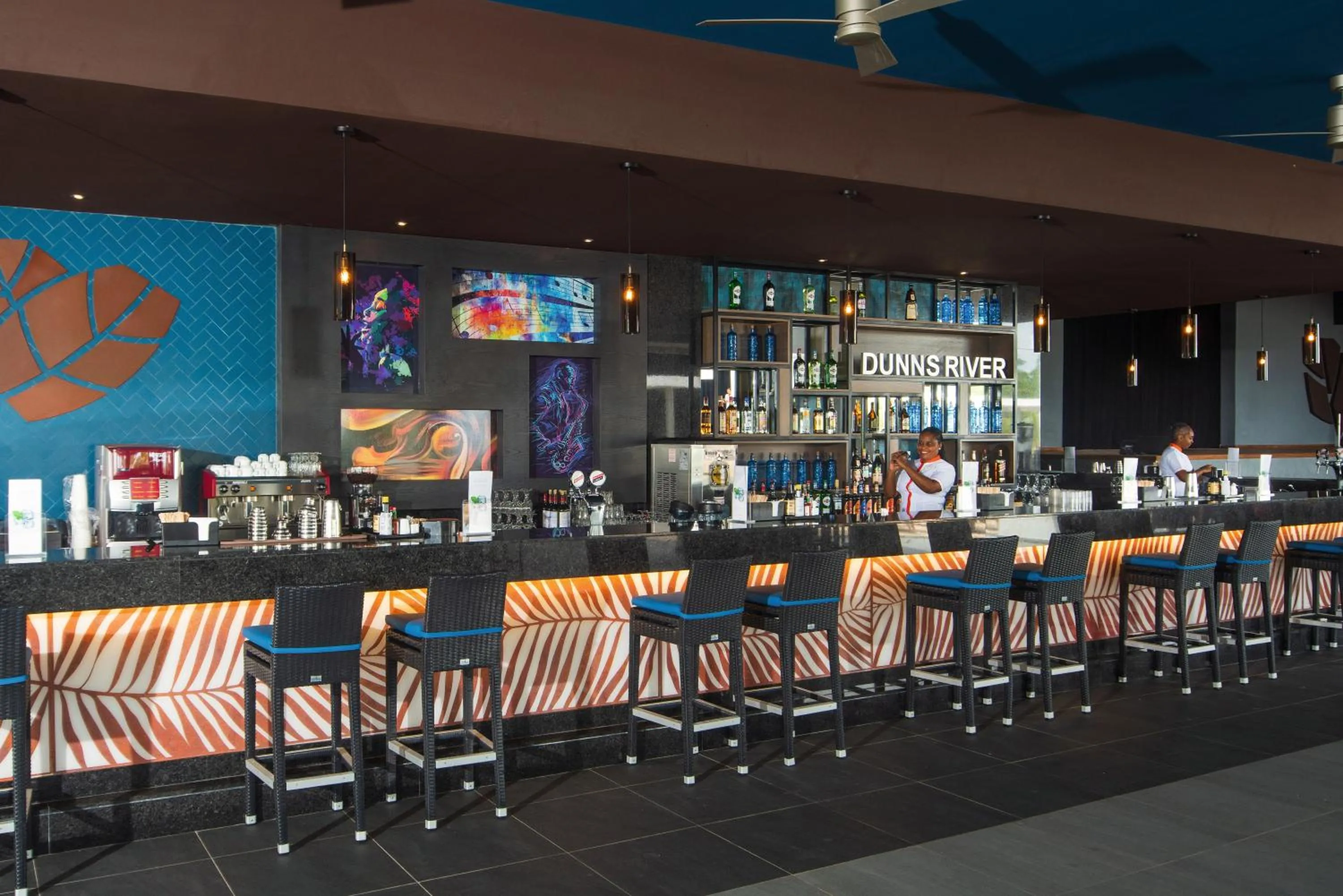 Lounge or bar in Riu Ocho Rios - All Inclusive
