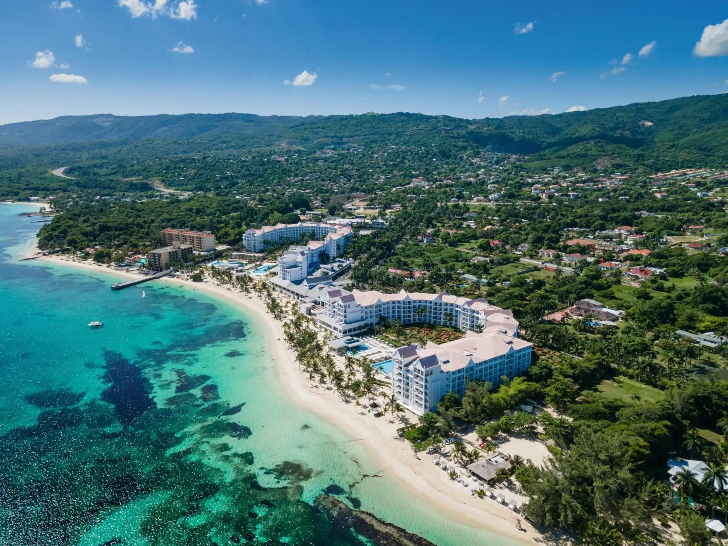 Bird's eye view in Riu Ocho Rios - All Inclusive Bird's eye view in Riu Ocho Rios - All Inclusive