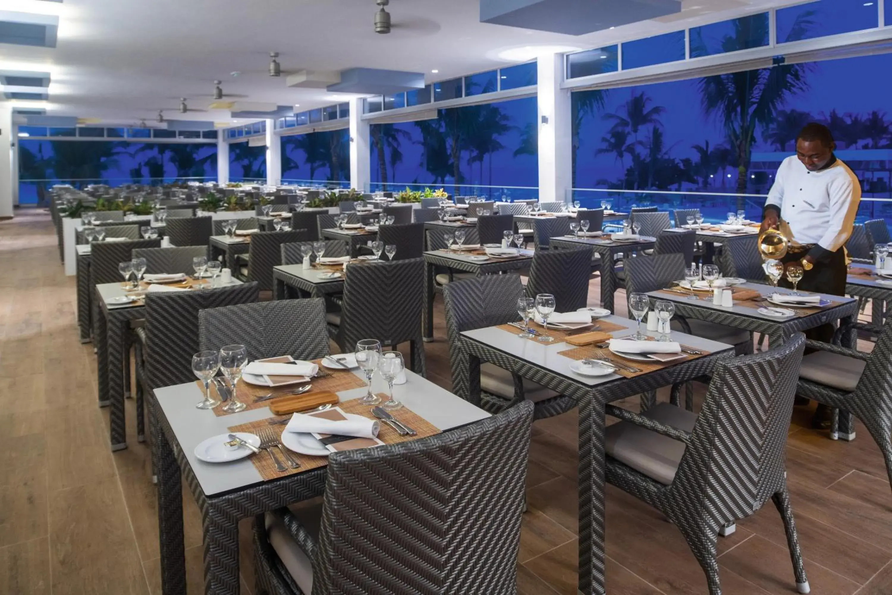 Restaurant/places to eat in Riu Ocho Rios - All Inclusive Restaurant/places to eat in Riu Ocho Rios - All Inclusive