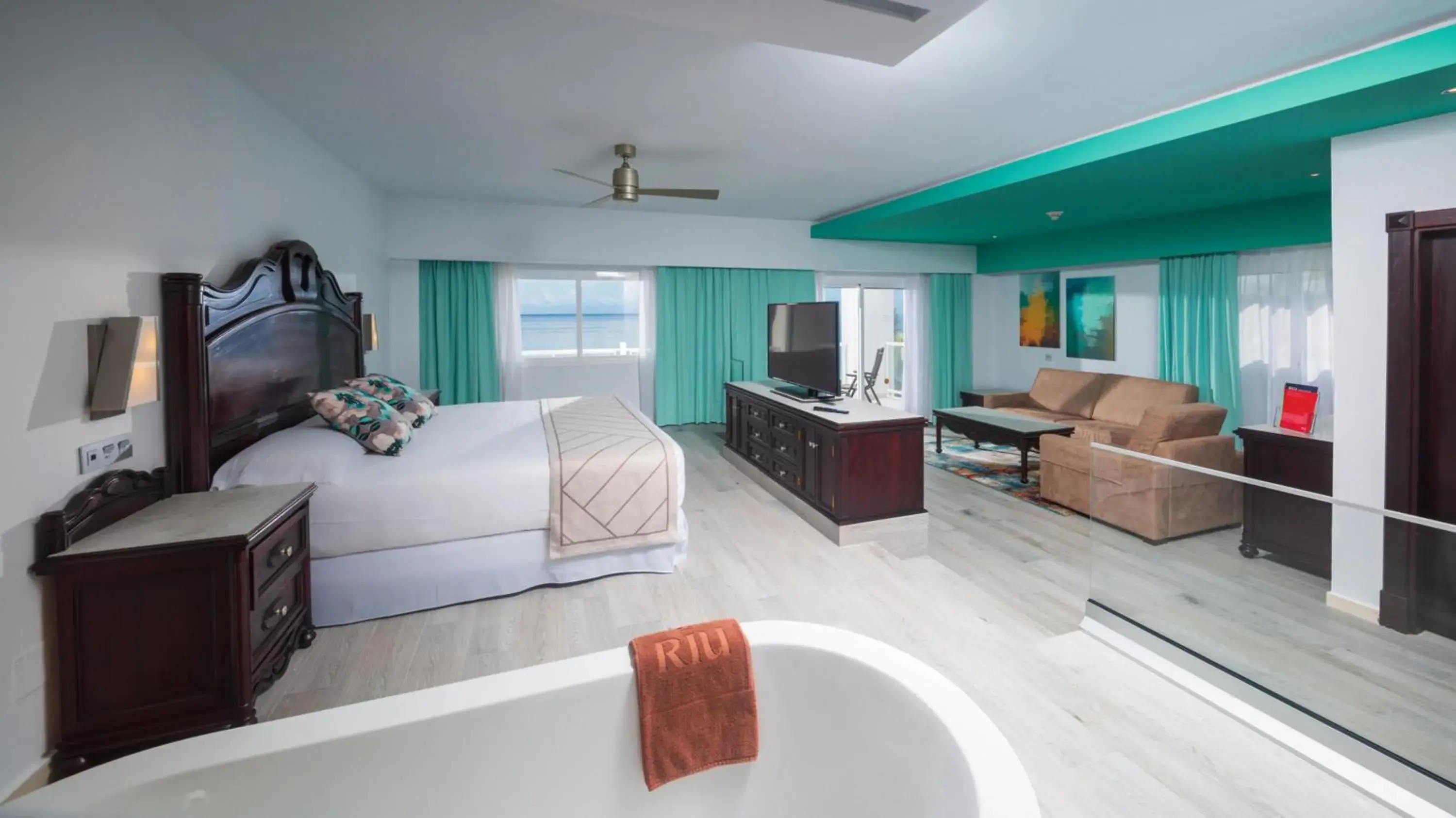 Suite Ocean View - single occupancy in Riu Ocho Rios - All Inclusive Suite Ocean View - single occupancy in Riu Ocho Rios - All Inclusive