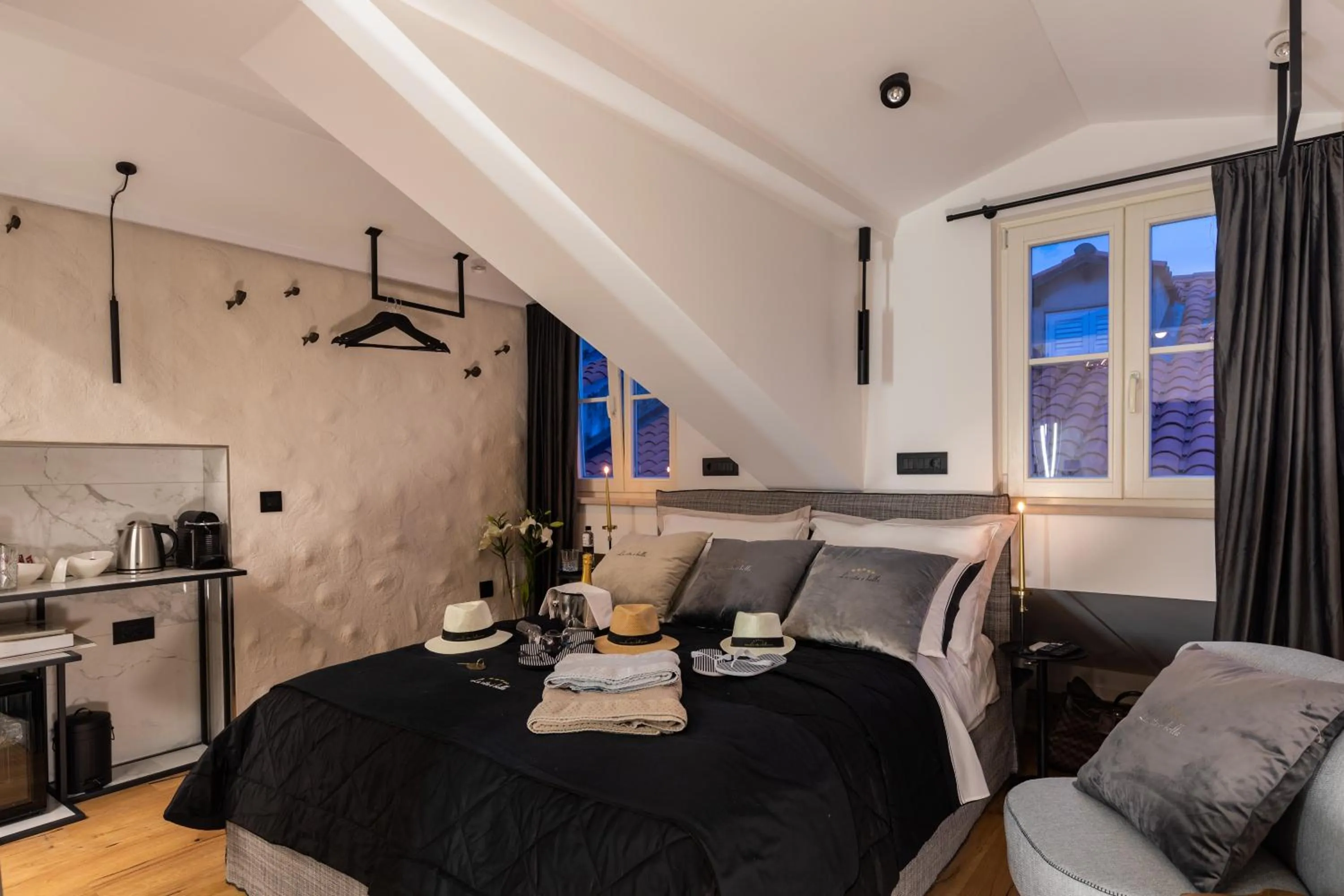 Bedroom in La Vita e Bella V