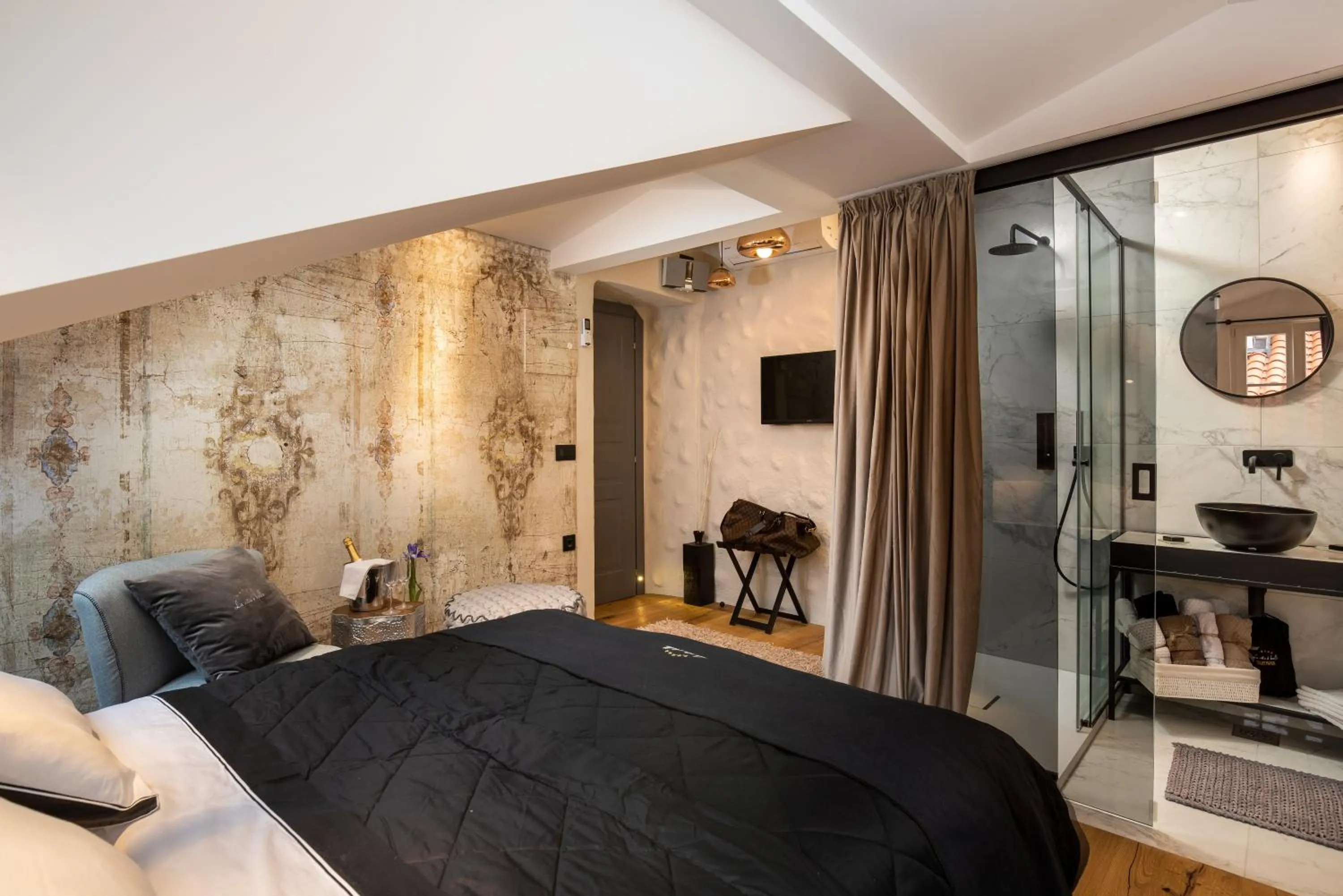 Bed in La Vita e Bella V