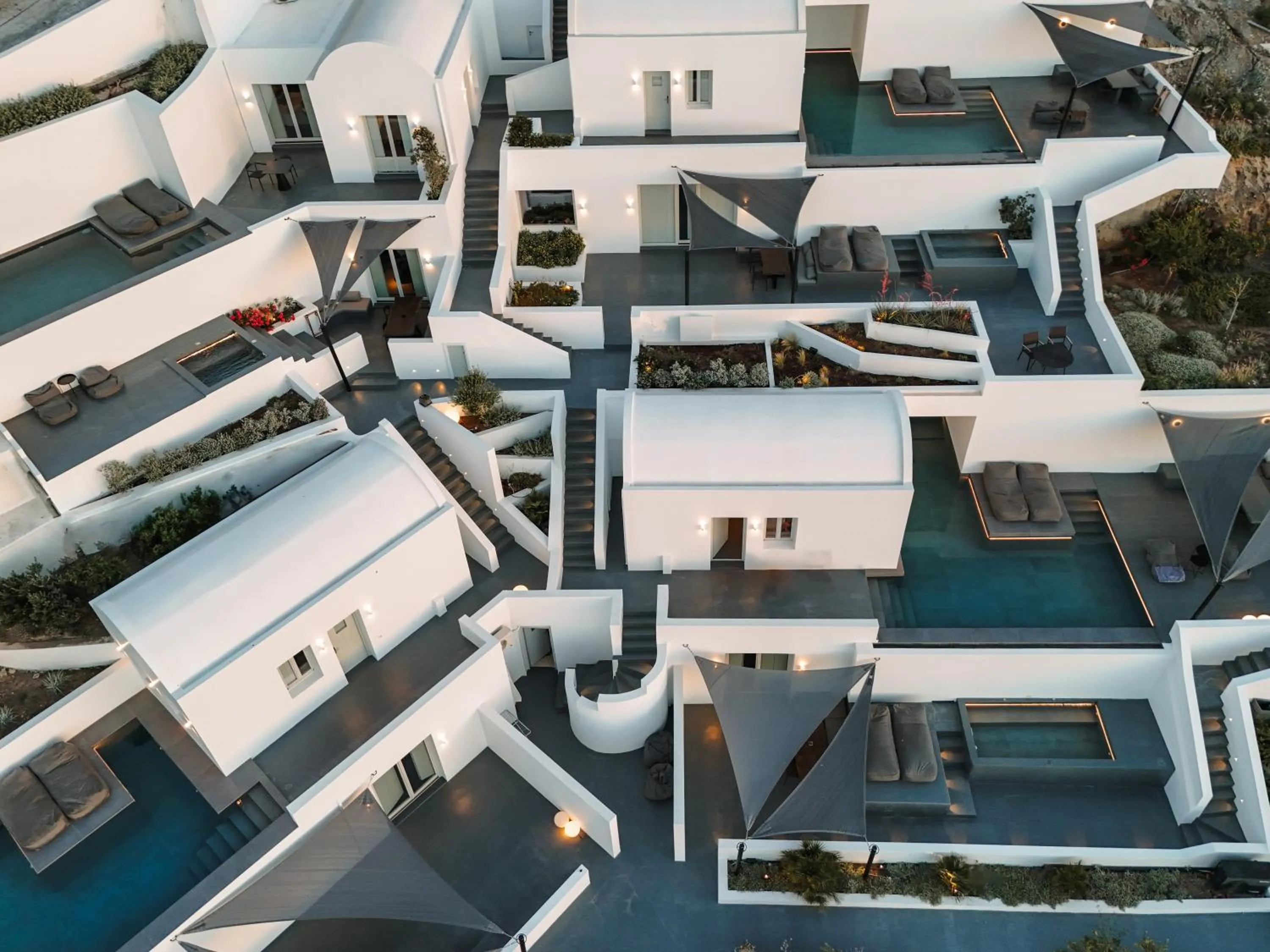 Property building in Santonero