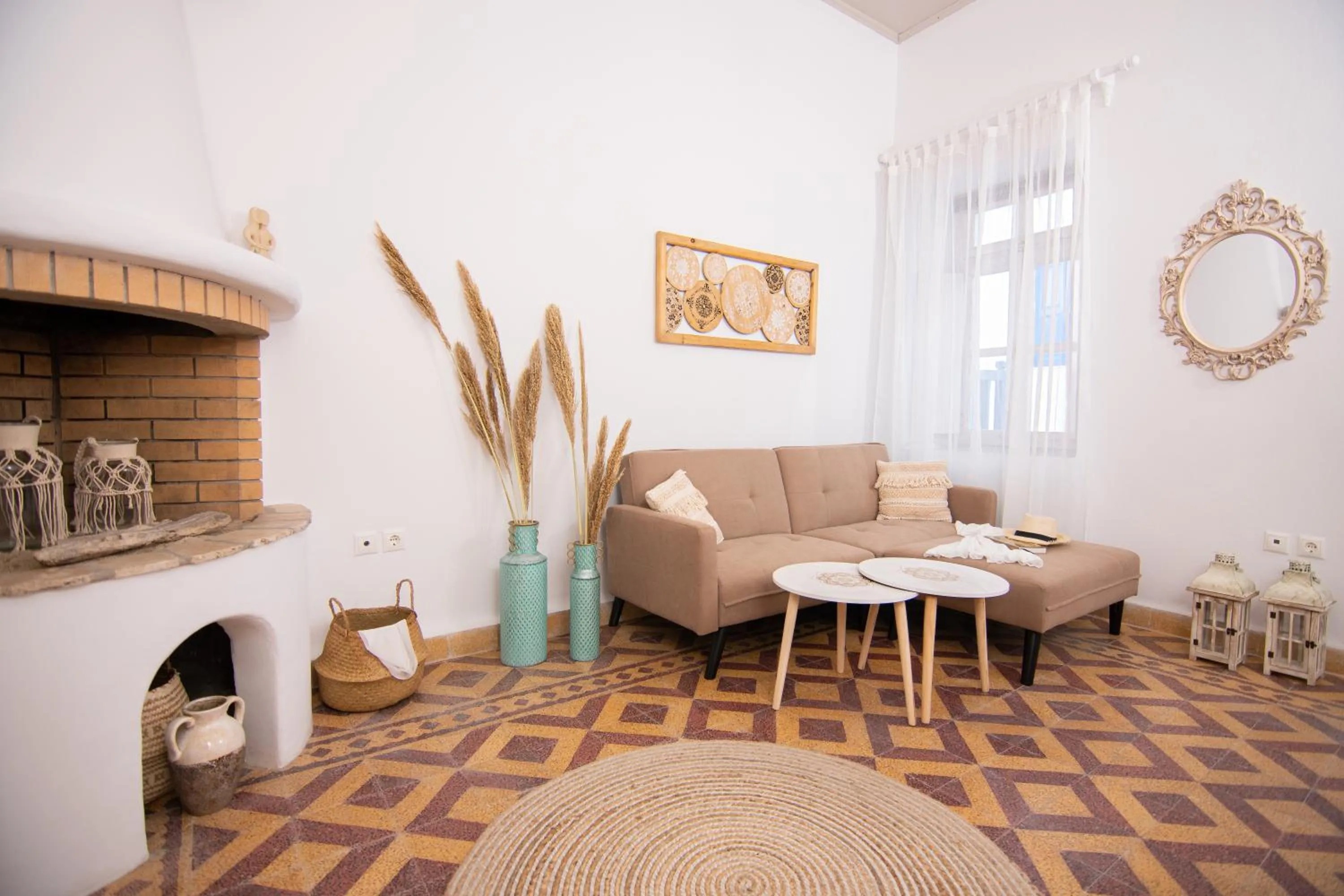 Living room in Whitelist Maisonette I and II in Mykonos Town