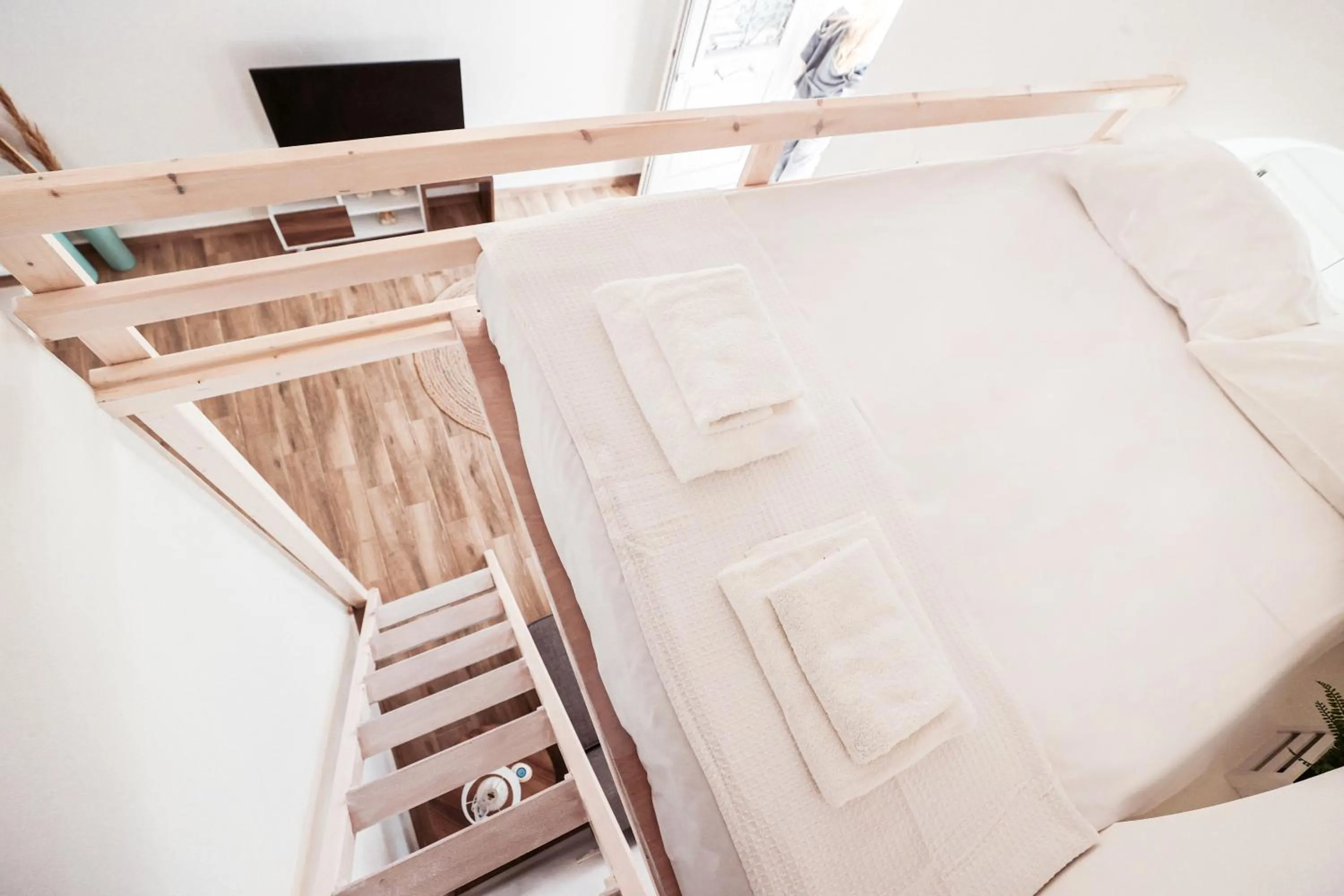 Bed in Whitelist Maisonette I and II in Mykonos Town