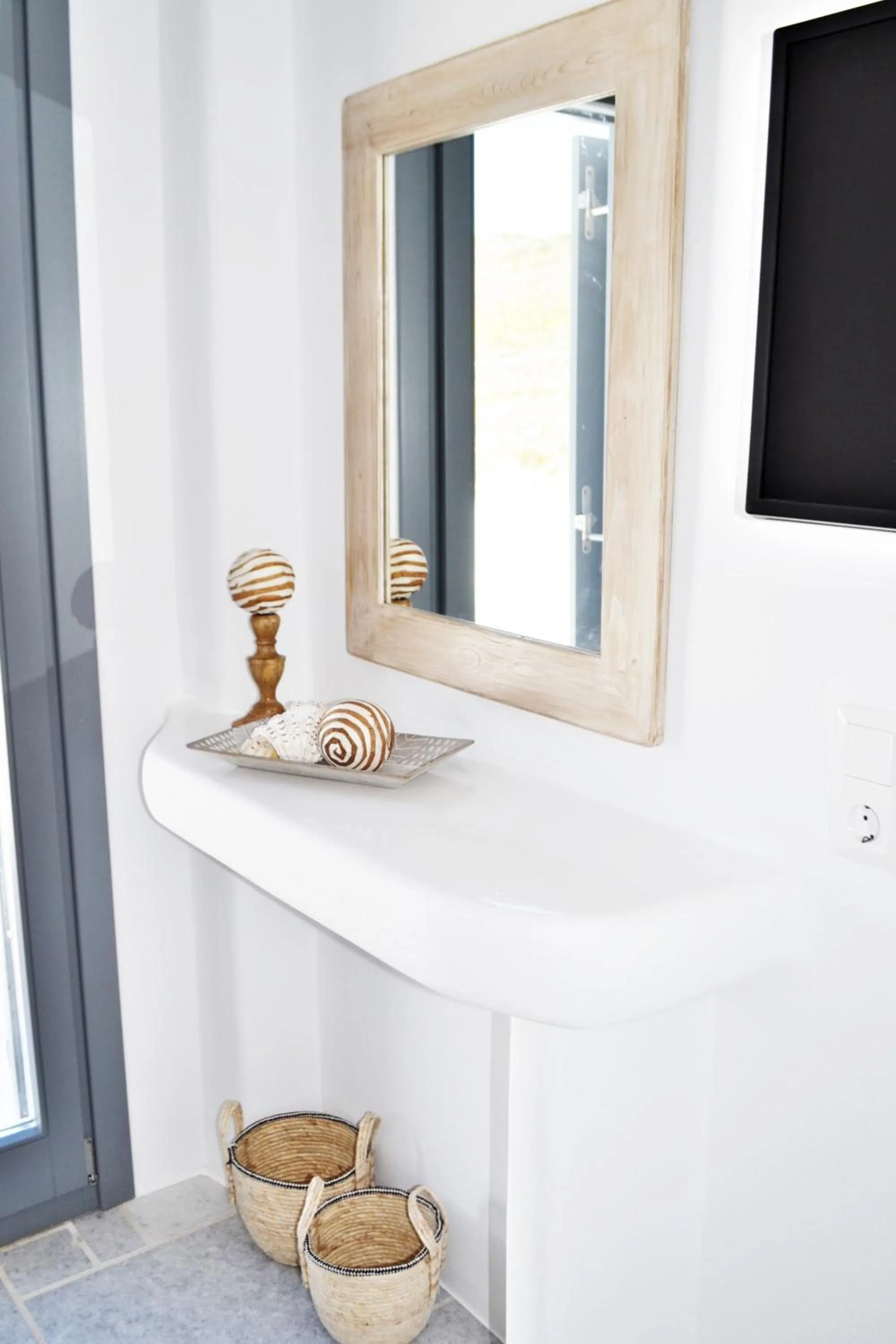 TV and multimedia in Krotiri View Paros